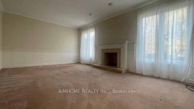 Photo 3 of 14 Melchior Crescent, Markham, Buttonville — HOMEH