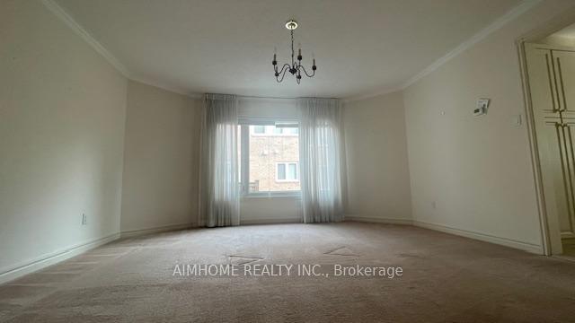 Photo 5 of 14 Melchior Crescent, Markham, Buttonville — HOMEH