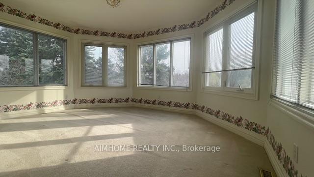 Photo 10 of 14 Melchior Crescent, Markham, Buttonville — HOMEH