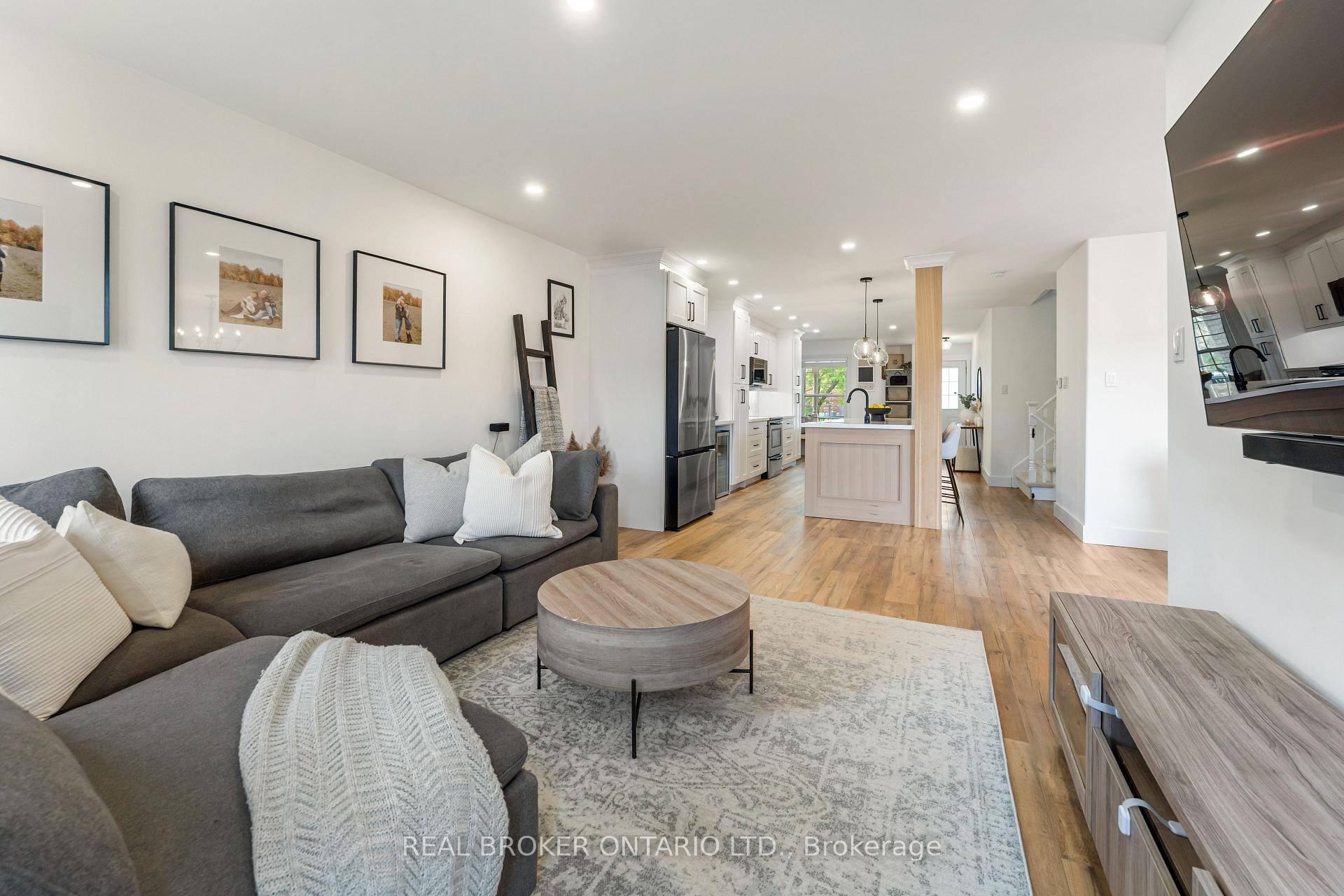 Photo 9 of 16 Buchanan Drive, New Tecumseth, Alliston — HOMEH