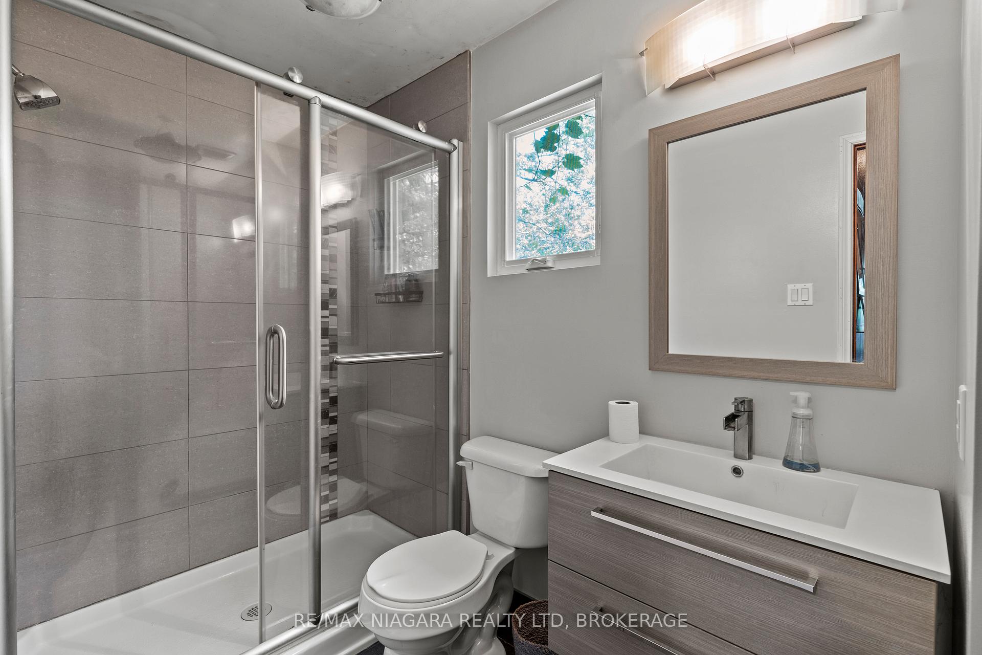 Photo 27 of 705 Metler Road, Pelham, North Pelham — HOMEH
