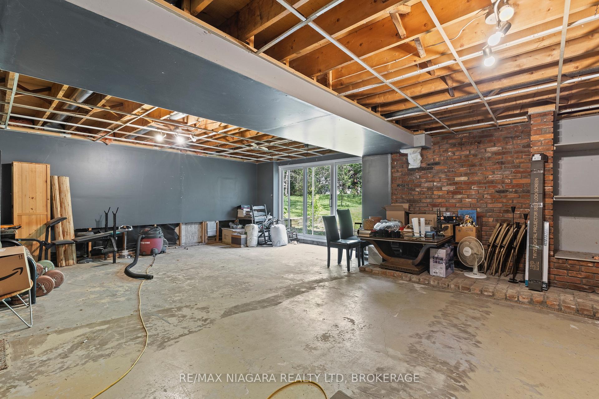 Photo 30 of 705 Metler Road, Pelham, North Pelham — HOMEH