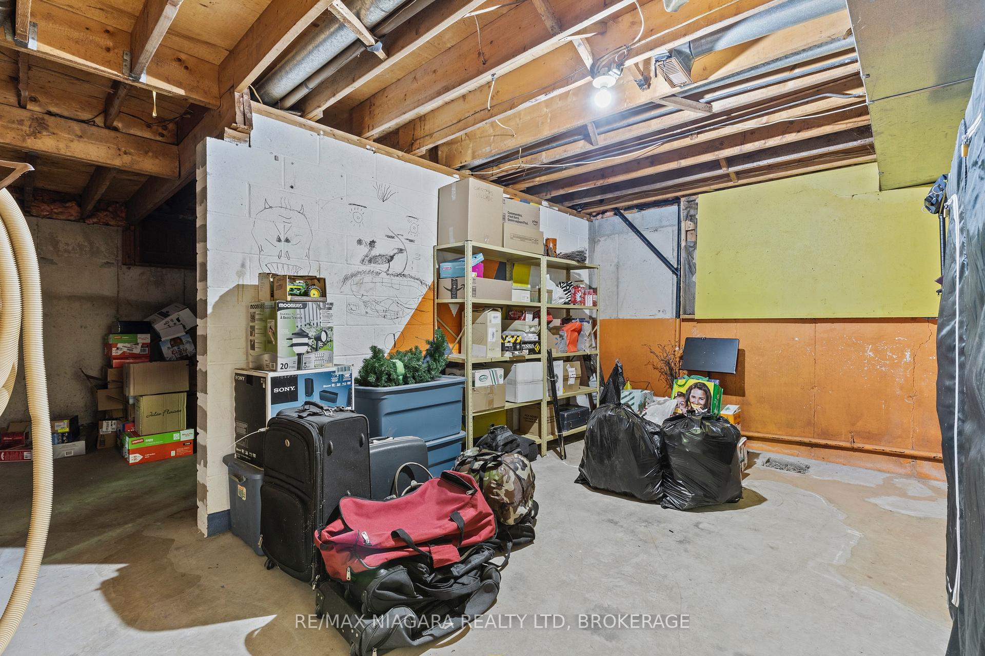 Photo 33 of 705 Metler Road, Pelham, North Pelham — HOMEH