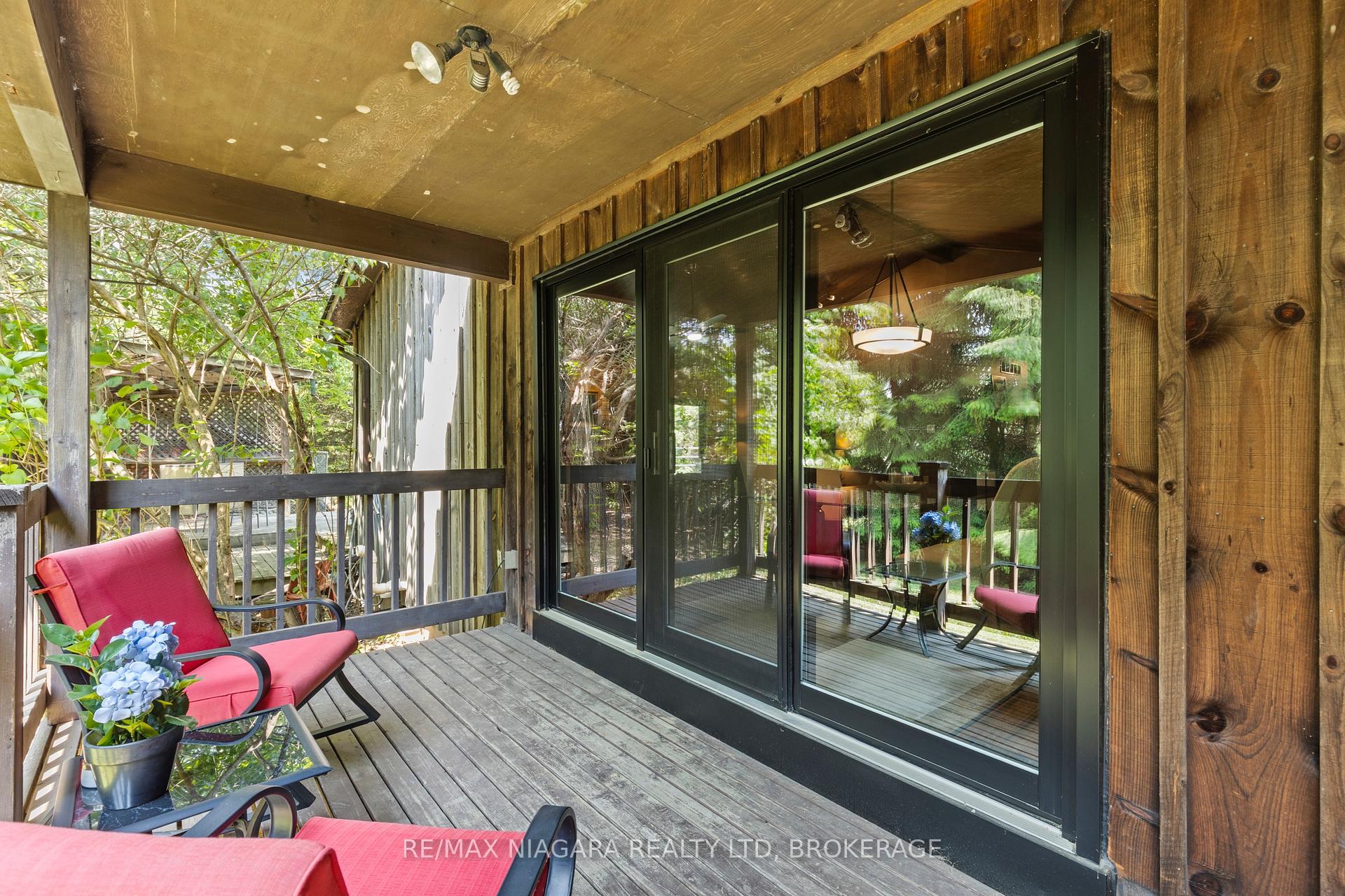 Photo 34 of 705 Metler Road, Pelham, North Pelham — HOMEH