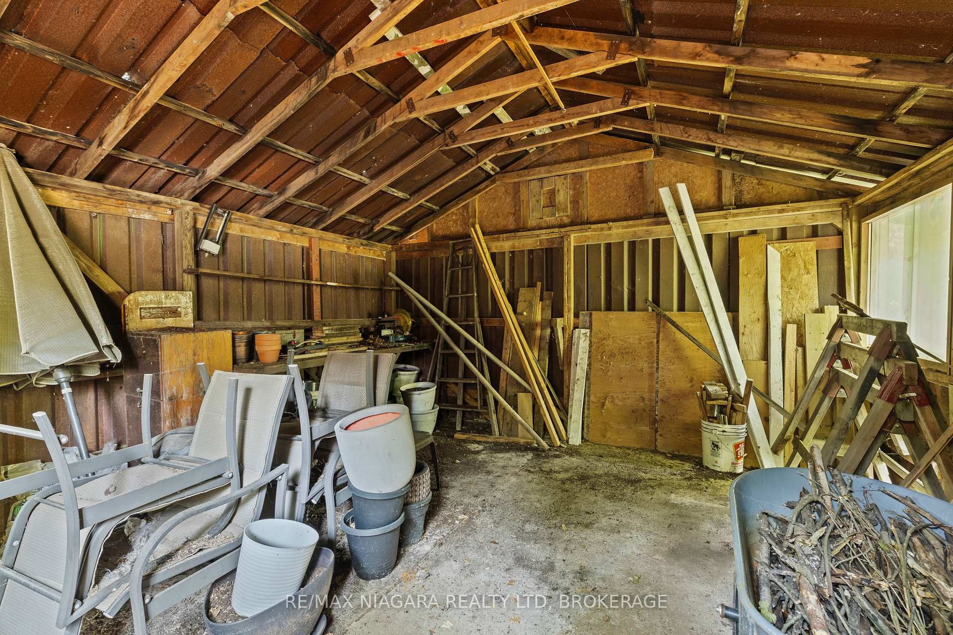 Photo 41 of 705 Metler Road, Pelham, North Pelham — HOMEH