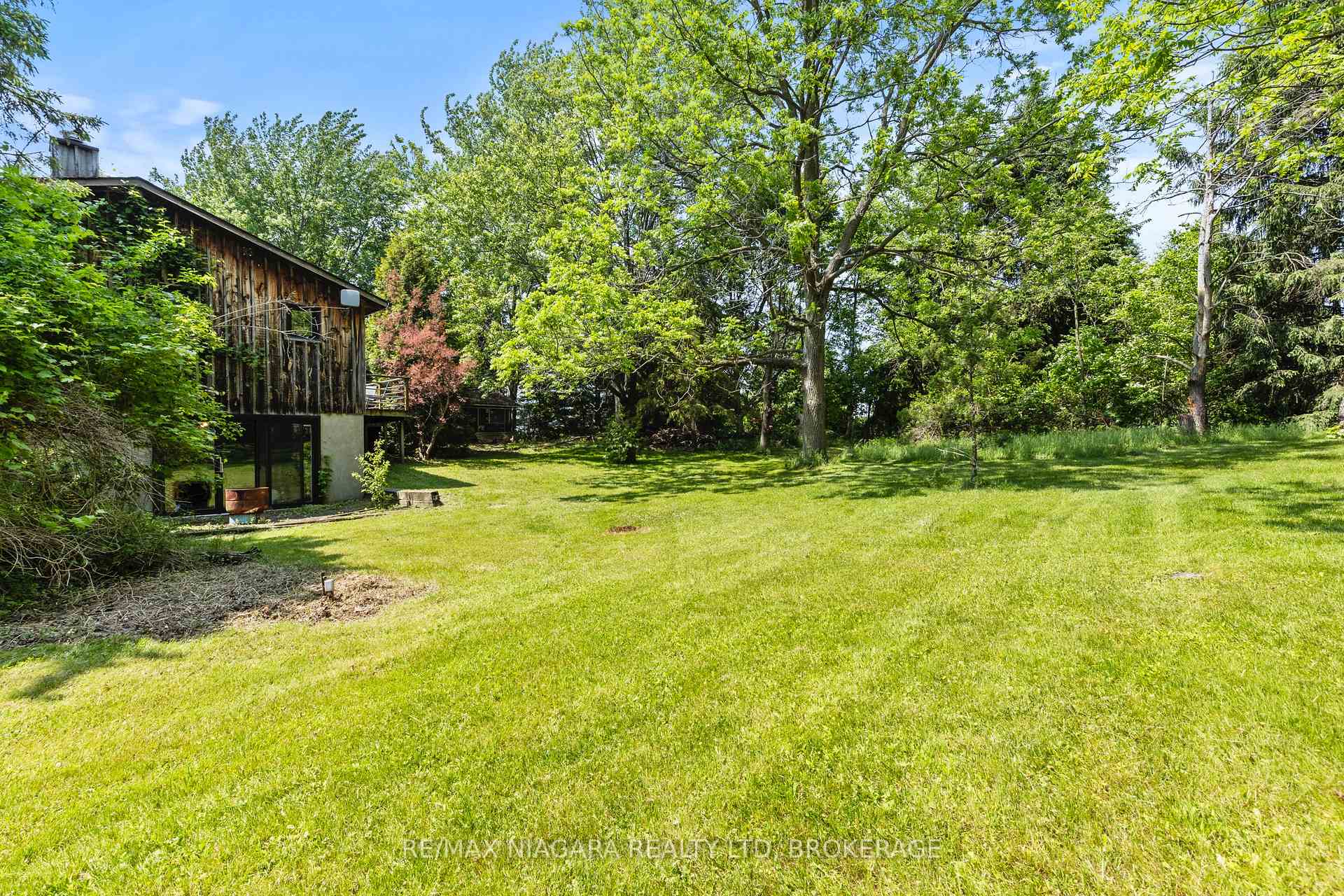 Photo 43 of 705 Metler Road, Pelham, North Pelham — HOMEH