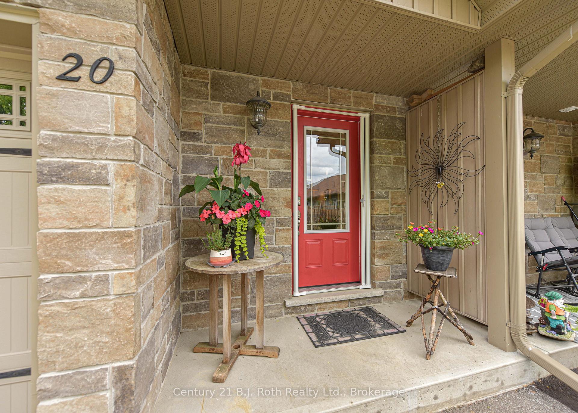 Photo 12 of 20 Taylor Drive, Orillia — HOMEH