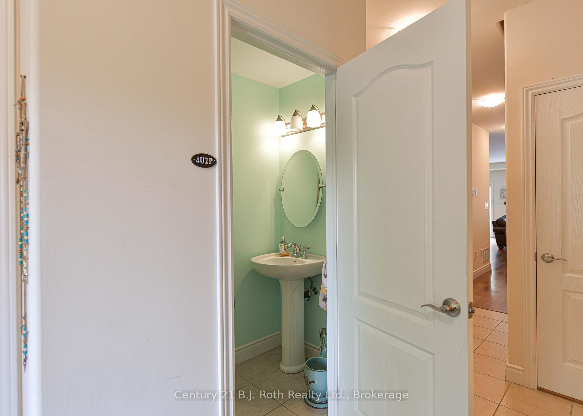 Photo 14 of 20 Taylor Drive, Orillia — HOMEH