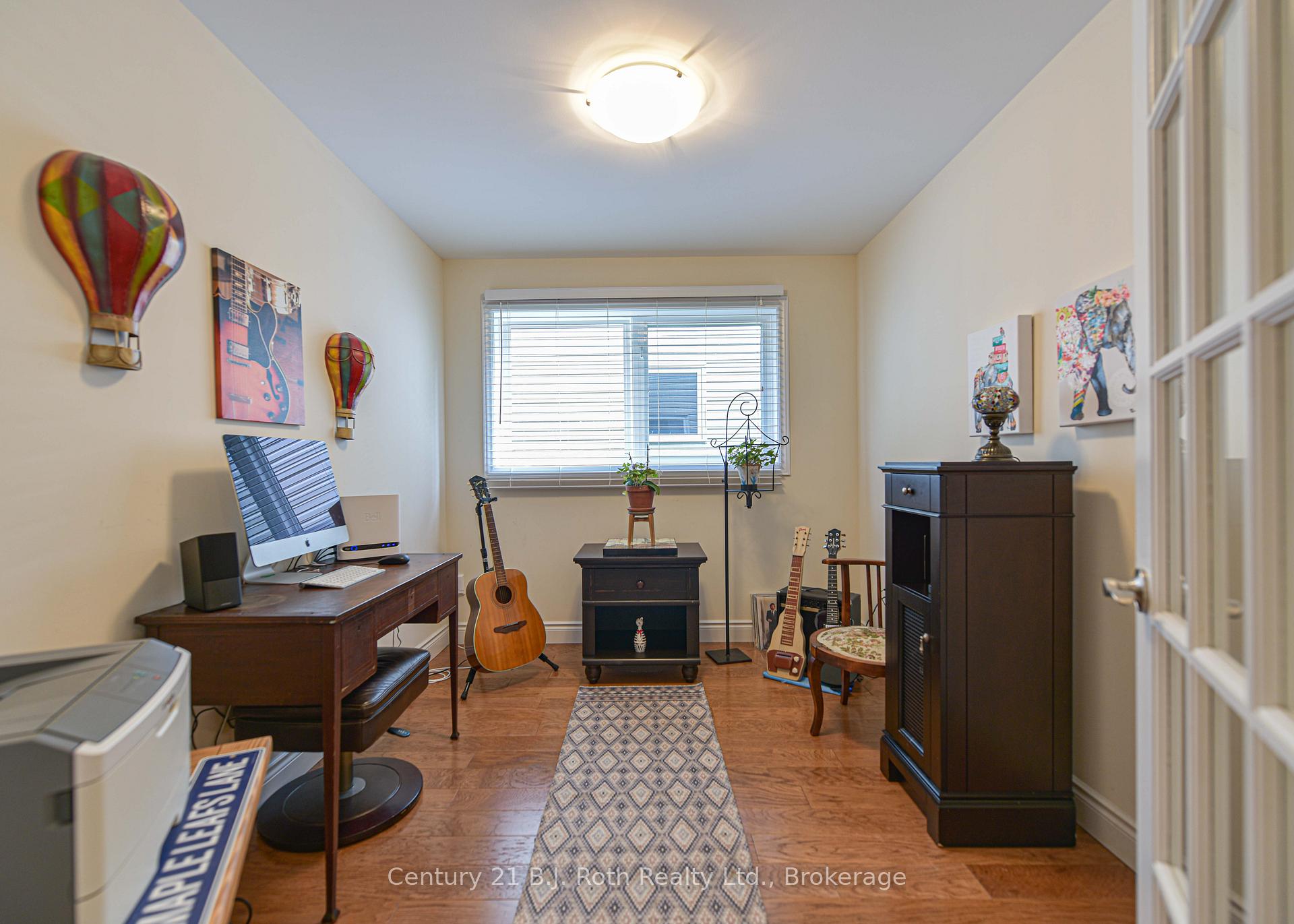 Photo 15 of 20 Taylor Drive, Orillia — HOMEH