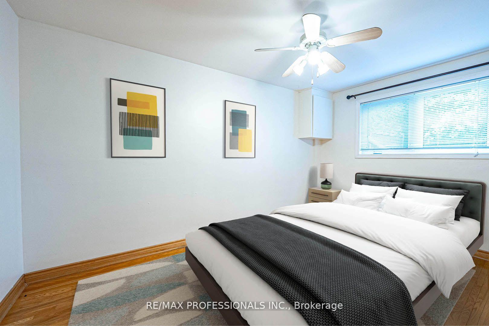 Photo 9 of 1784 Sandgate Crescent, Mississauga, Clarkson — HOMEH