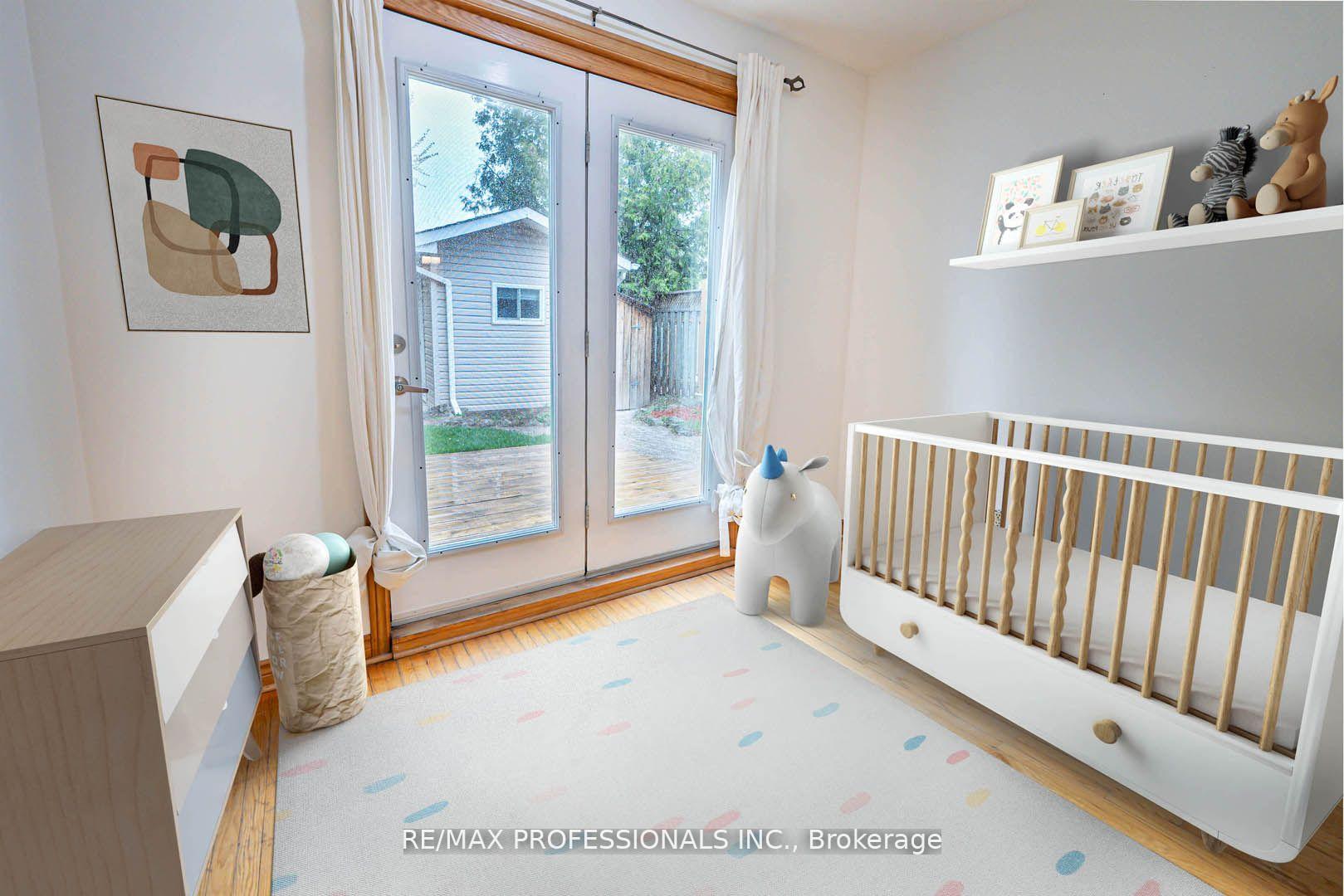 Photo 11 of 1784 Sandgate Crescent, Mississauga, Clarkson — HOMEH