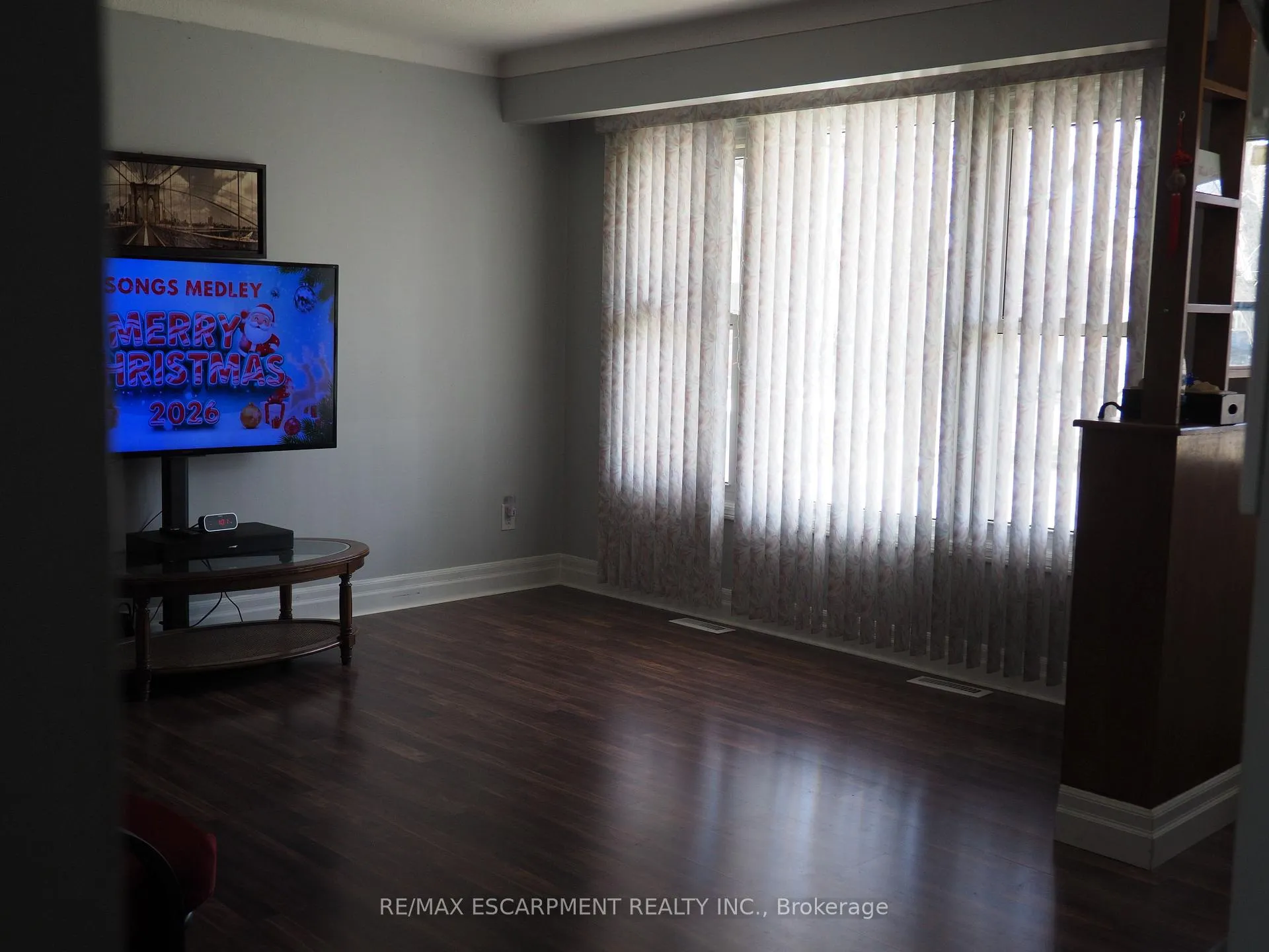 Photo 4 of Unit main, 7543 Redhaven Crescent, Niagara Falls, Marineland — HOMEH