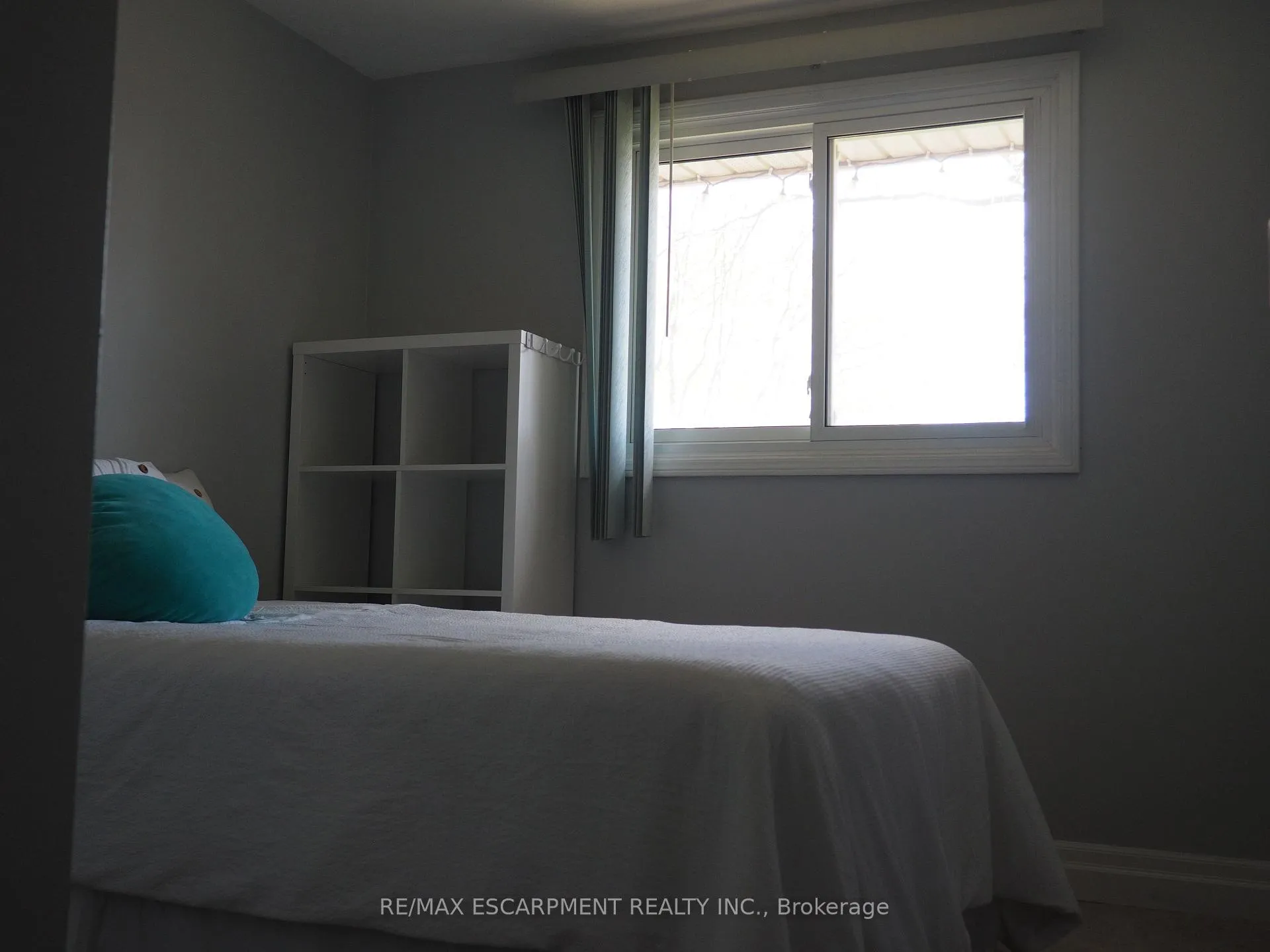 Photo 8 of Unit main, 7543 Redhaven Crescent, Niagara Falls, Marineland — HOMEH