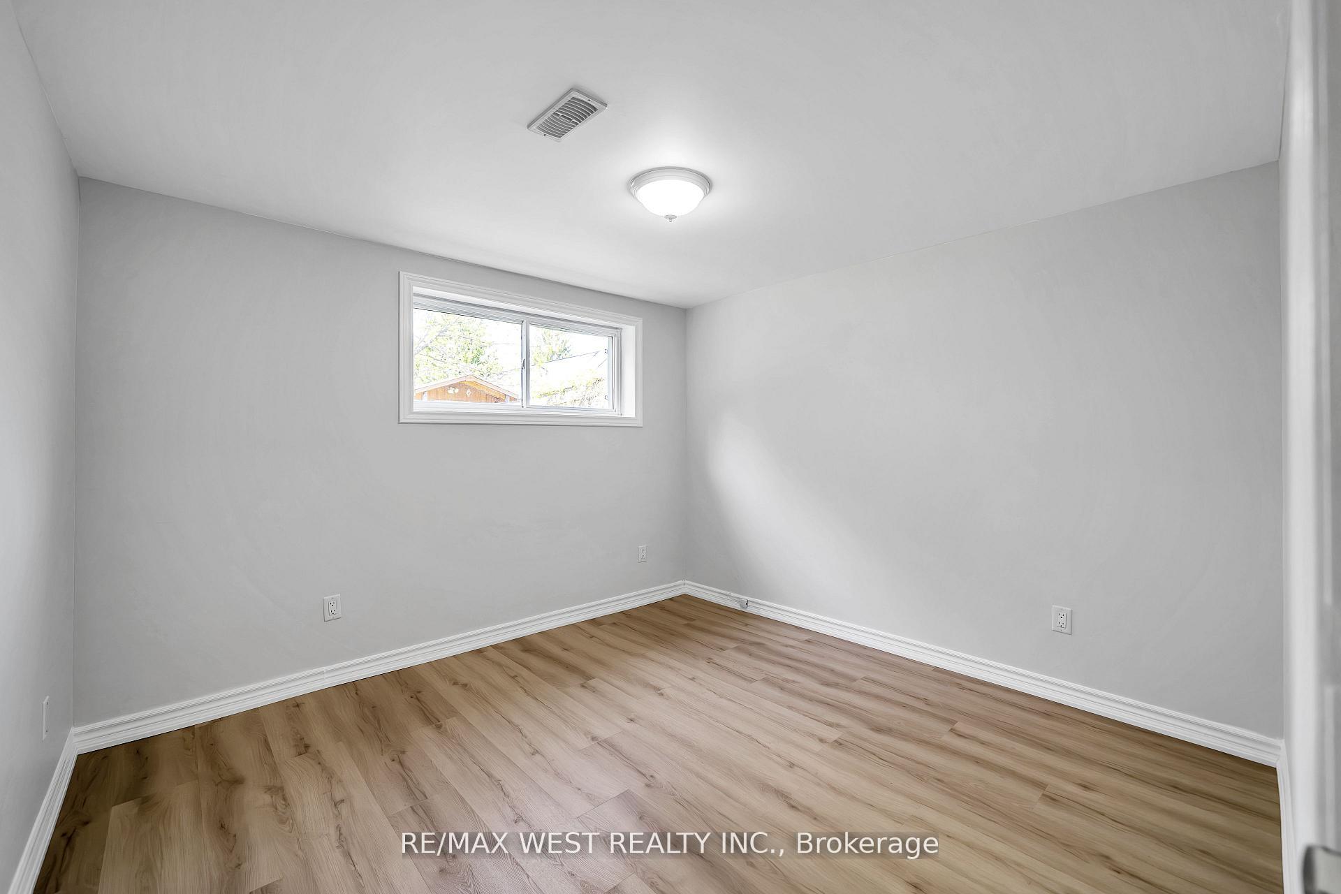 Photo 31 of 12 Athabasca Street, Oshawa, Donevan — HOMEH