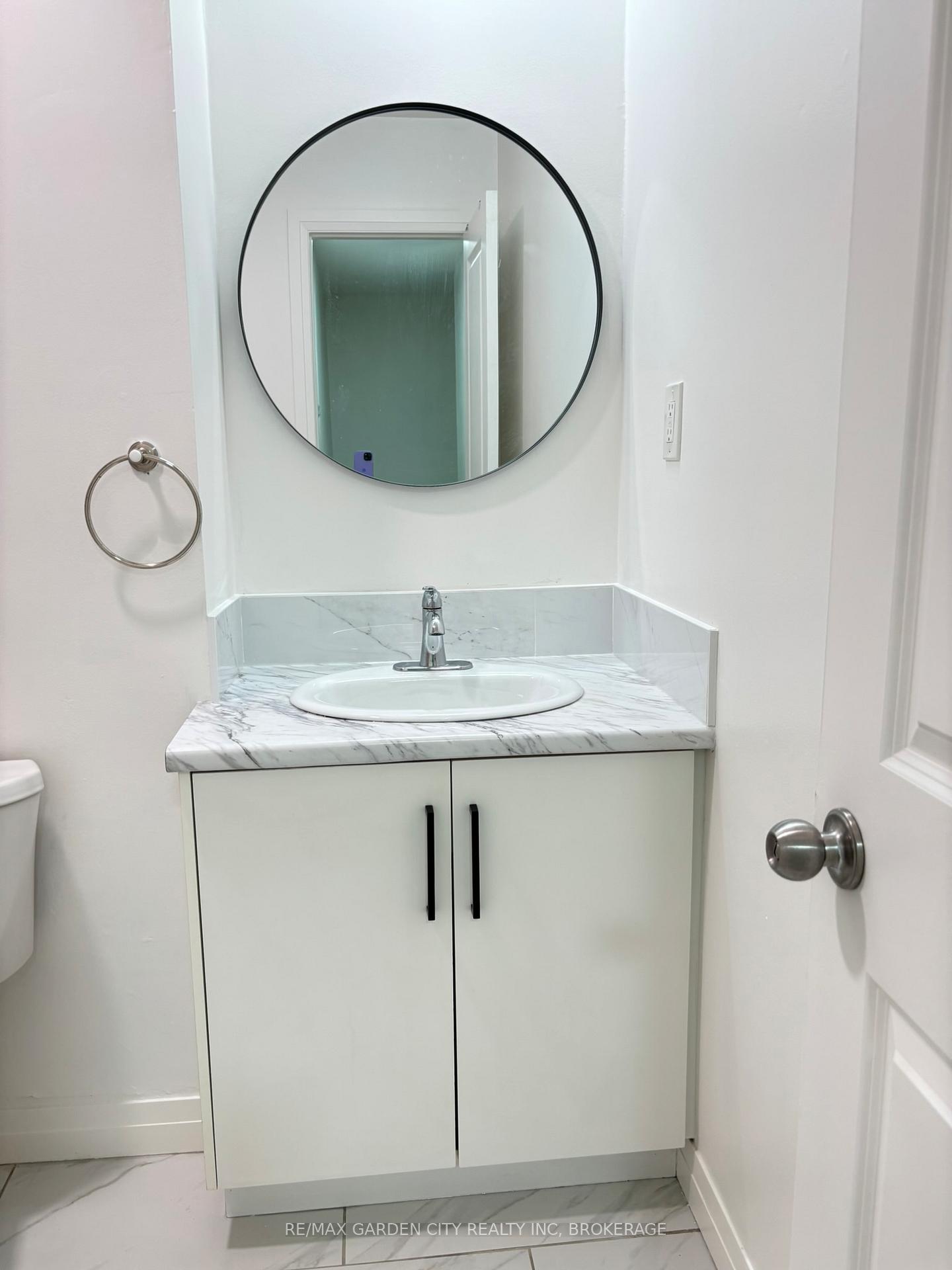 Photo 17 of 5842 Frontenac Street, Niagara Falls, Arad/Fallsview — HOMEH