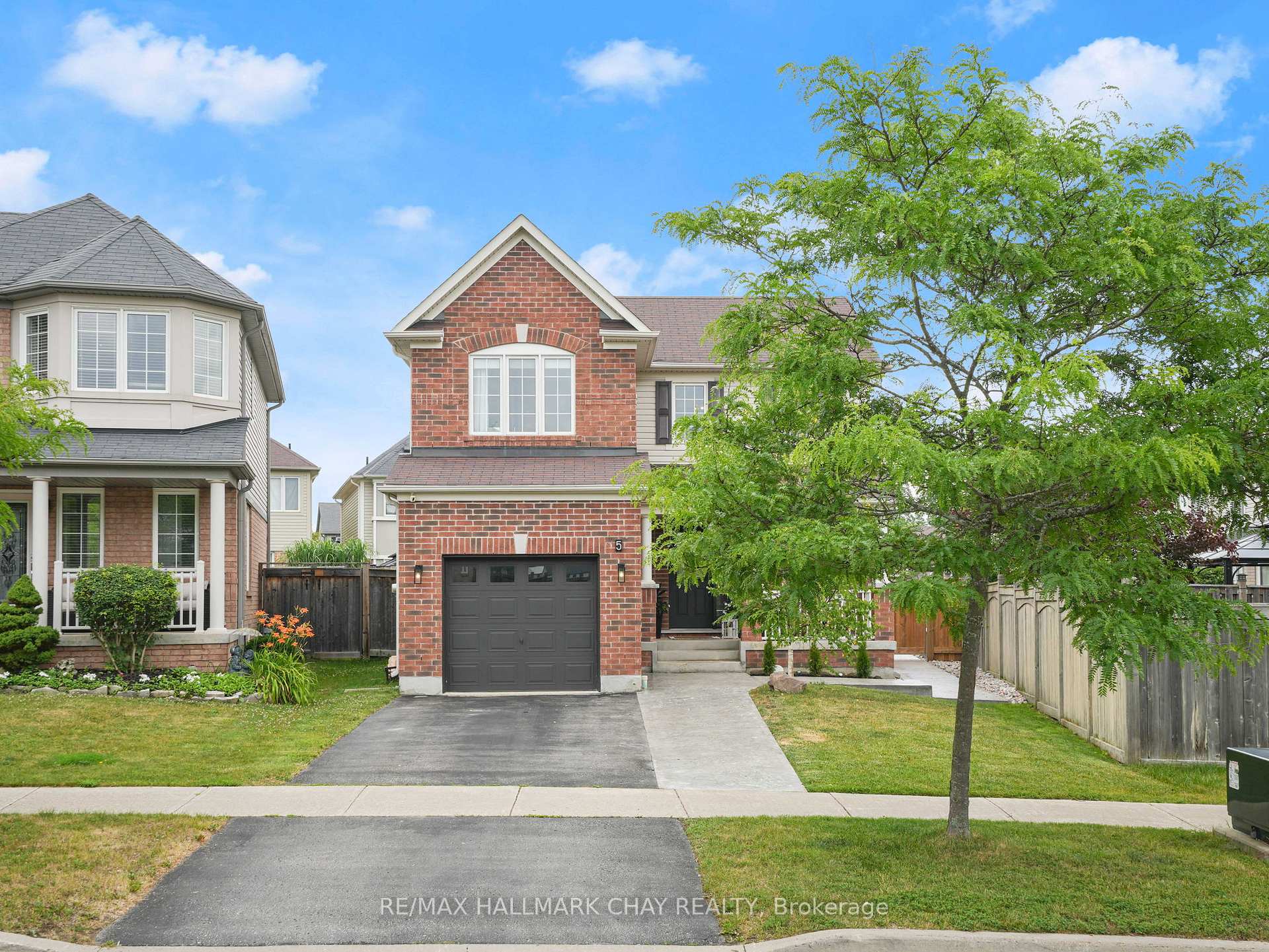 Photo 1 of 5 Gordon Drive, New Tecumseth, Alliston — HOMEH