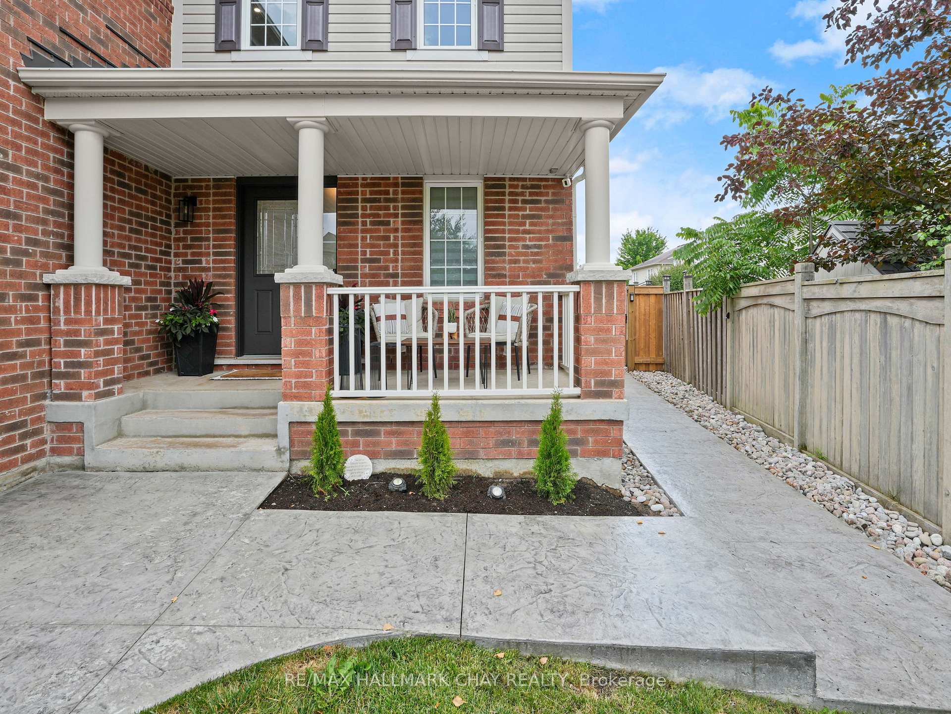 Photo 5 of 5 Gordon Drive, New Tecumseth, Alliston — HOMEH