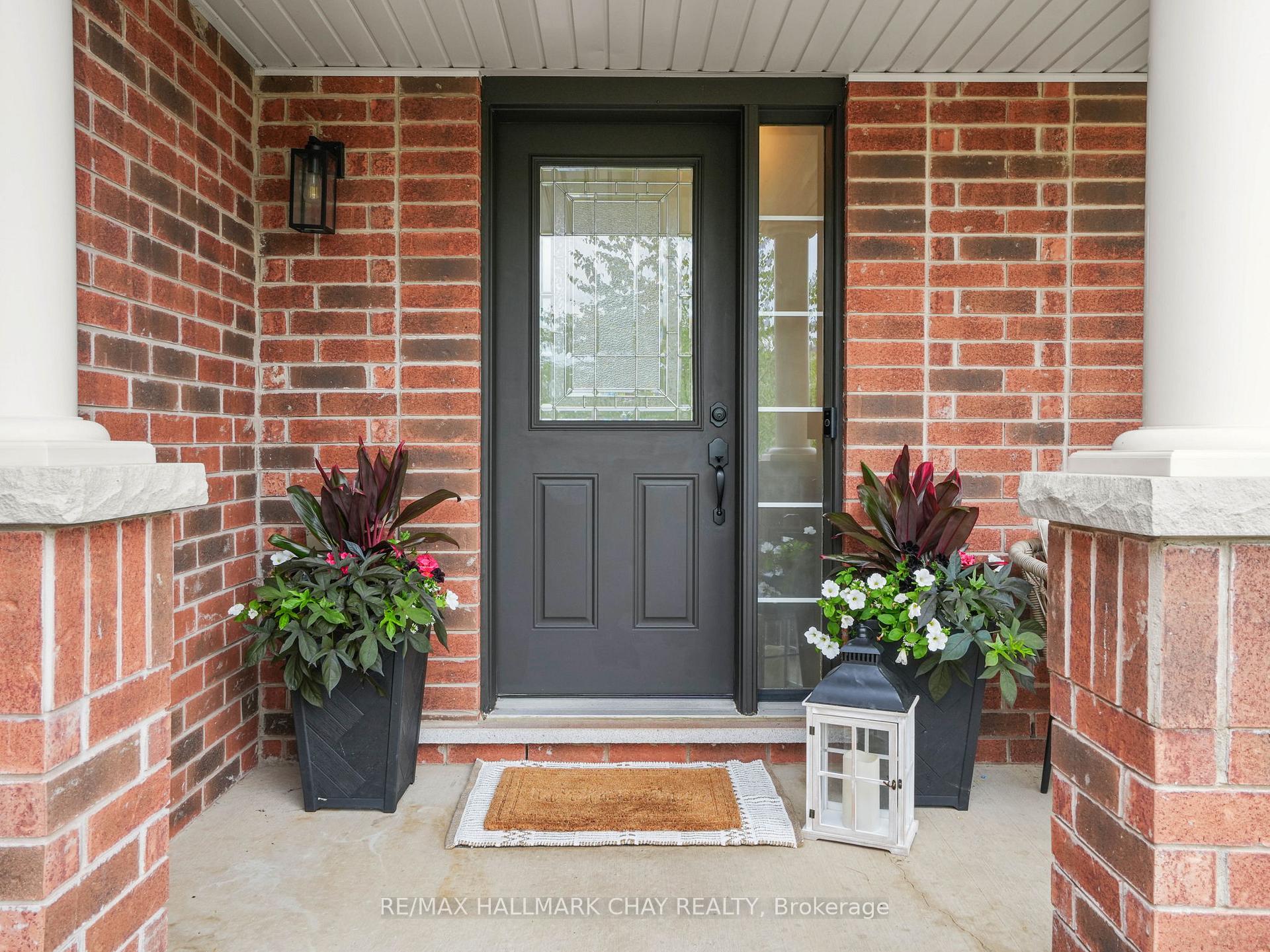 Photo 6 of 5 Gordon Drive, New Tecumseth, Alliston — HOMEH