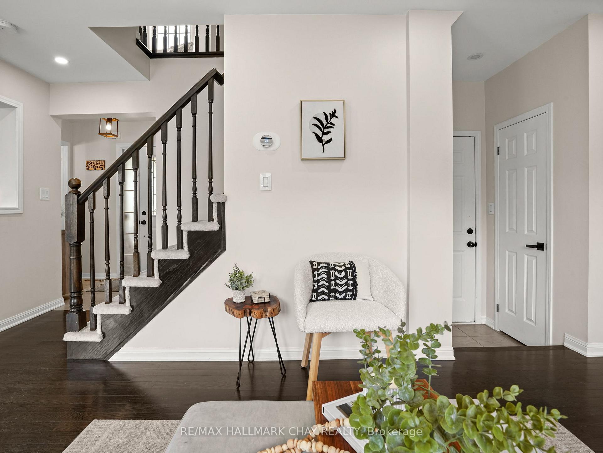 Photo 17 of 5 Gordon Drive, New Tecumseth, Alliston — HOMEH