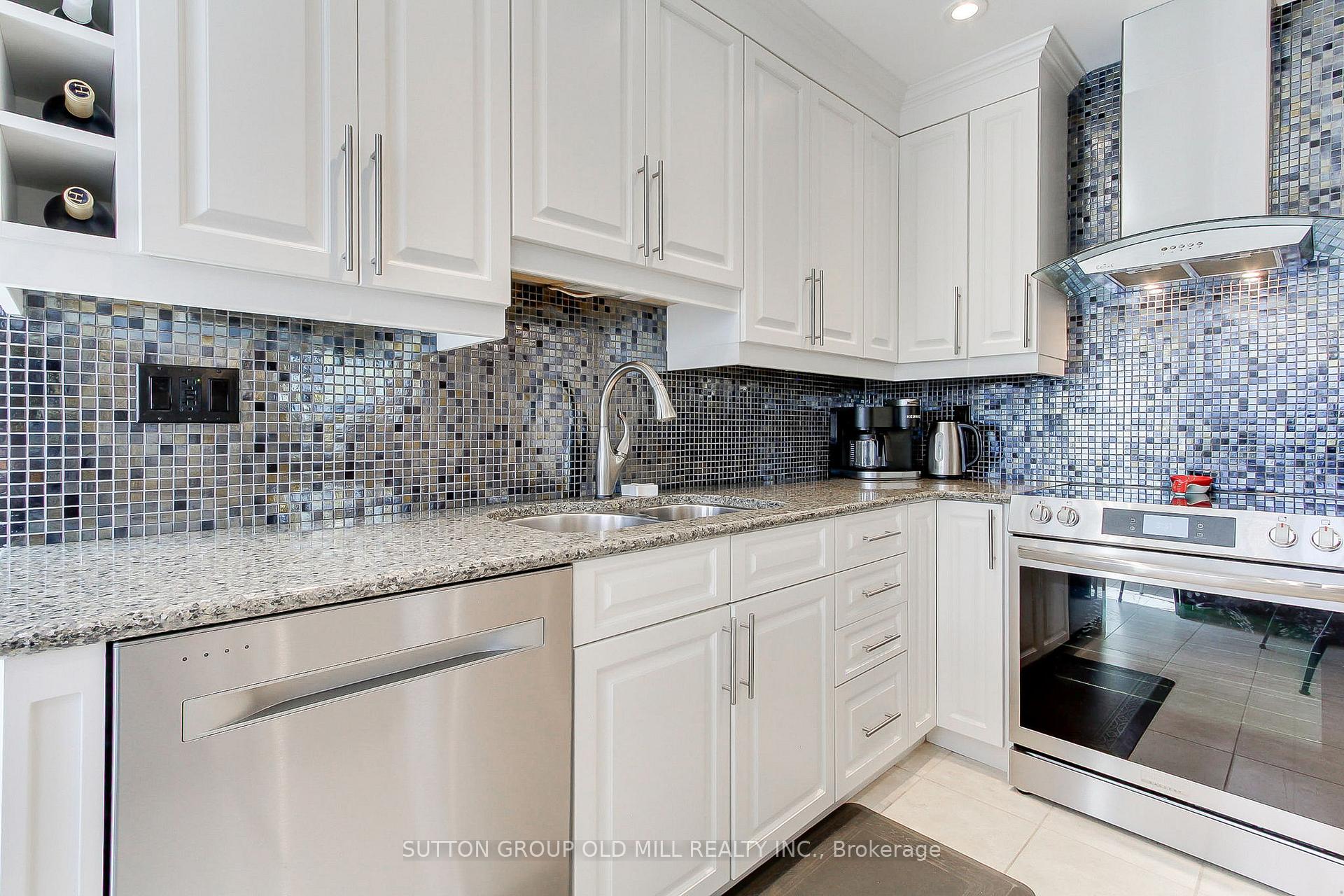 Photo 14 of 3126 Oakview Road, Mississauga, Meadowvale — HOMEH