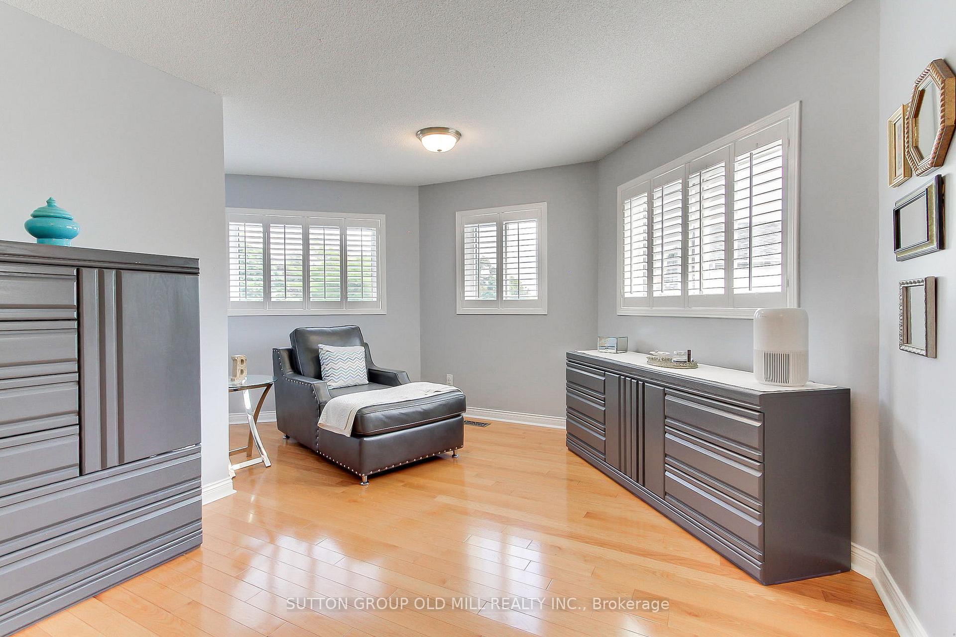 Photo 23 of 3126 Oakview Road, Mississauga, Meadowvale — HOMEH
