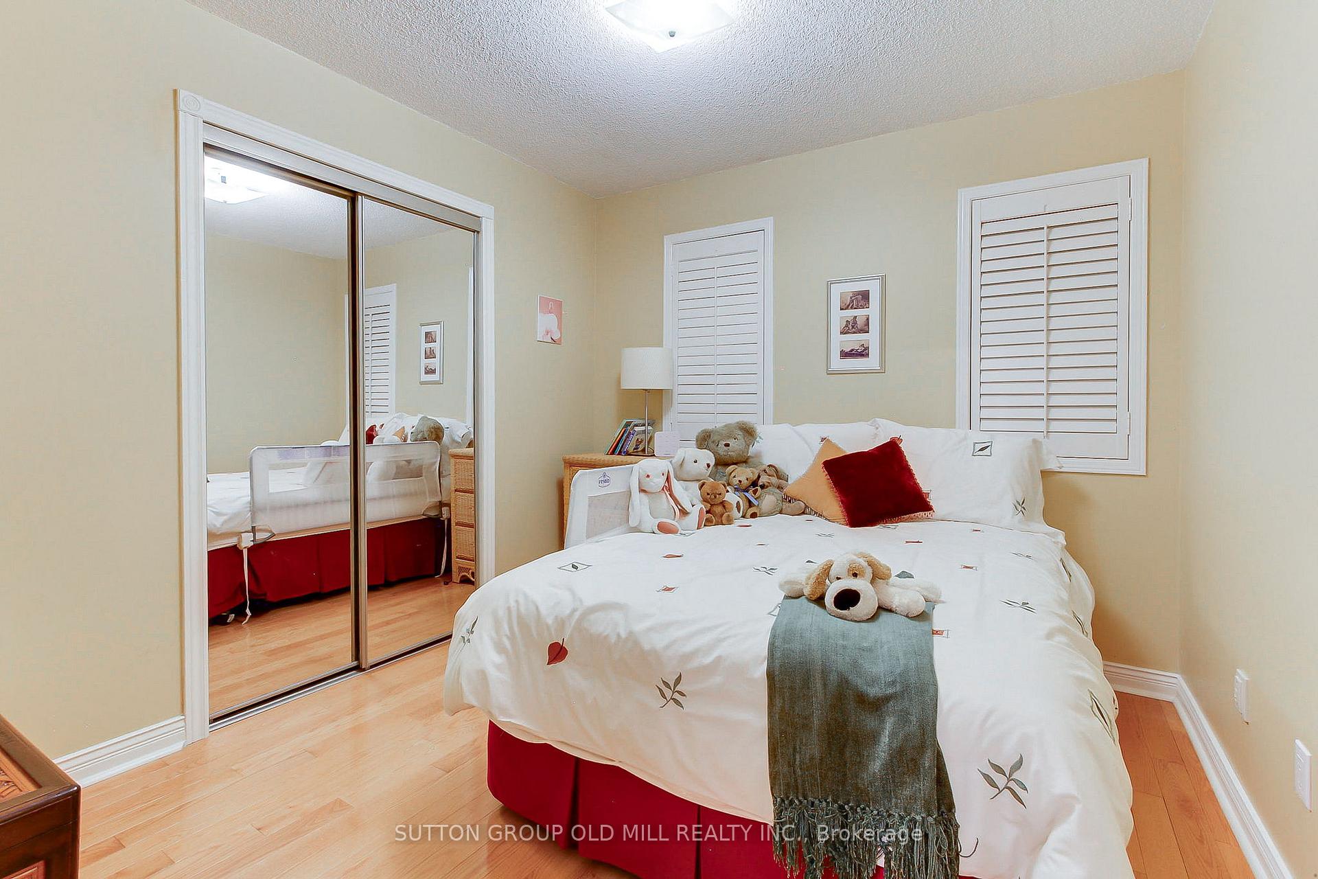 Photo 26 of 3126 Oakview Road, Mississauga, Meadowvale — HOMEH