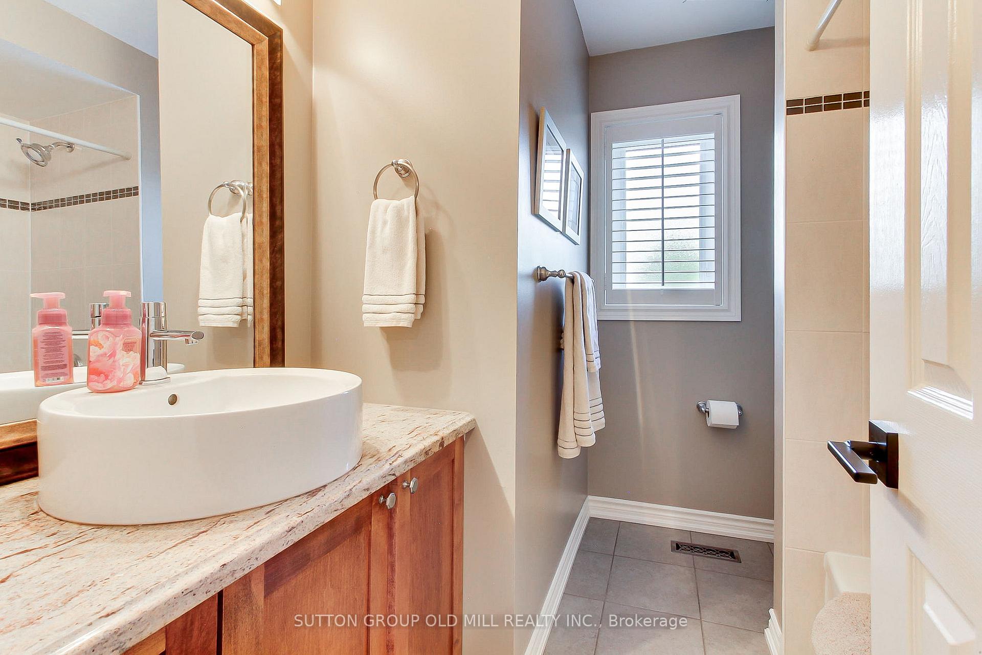 Photo 31 of 3126 Oakview Road, Mississauga, Meadowvale — HOMEH