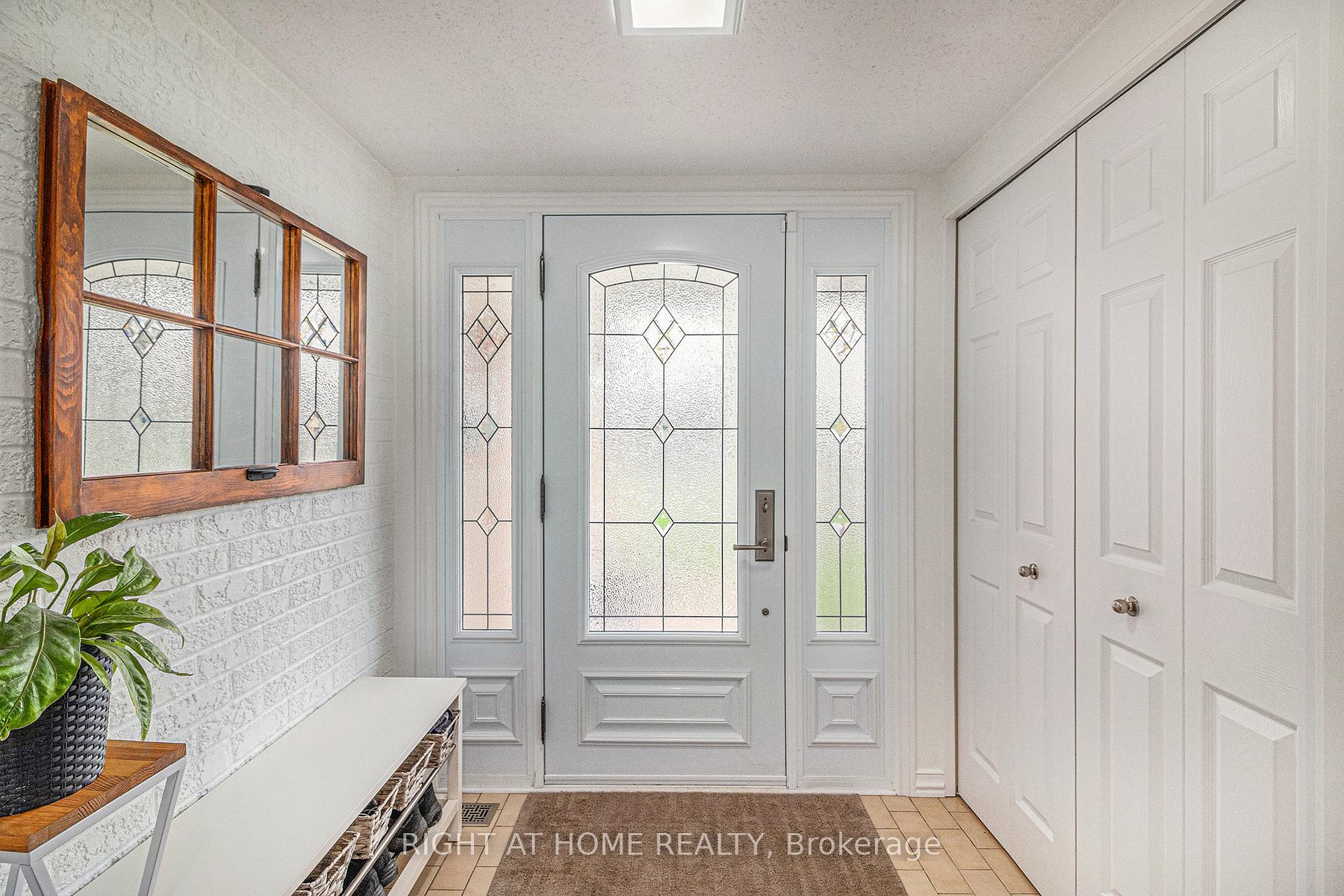 Photo 6 of 1814 Thistleleaf Crescent, Ottawa, Chapel Hill — HOMEH
