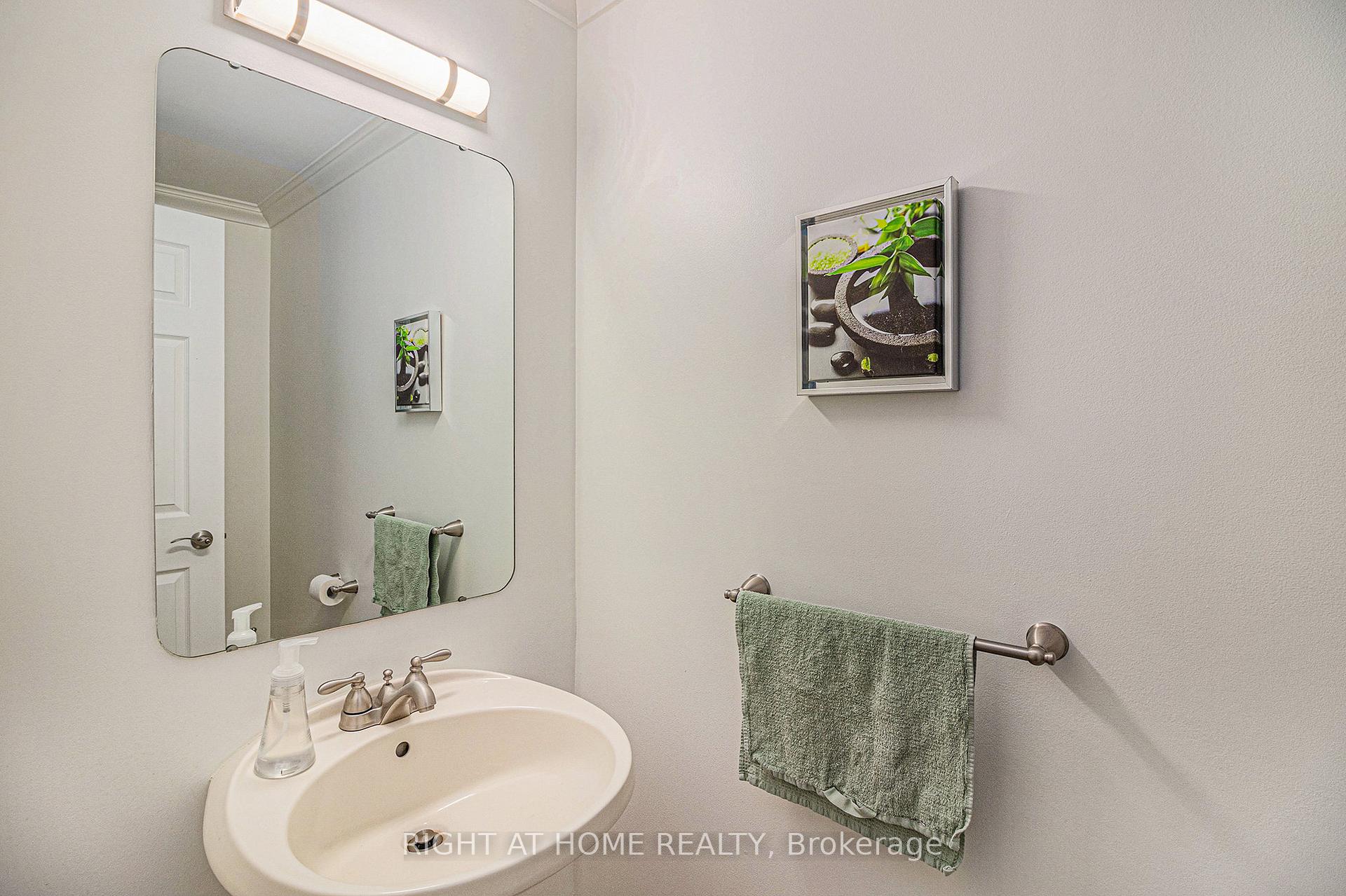 Photo 24 of 1814 Thistleleaf Crescent, Ottawa, Chapel Hill — HOMEH