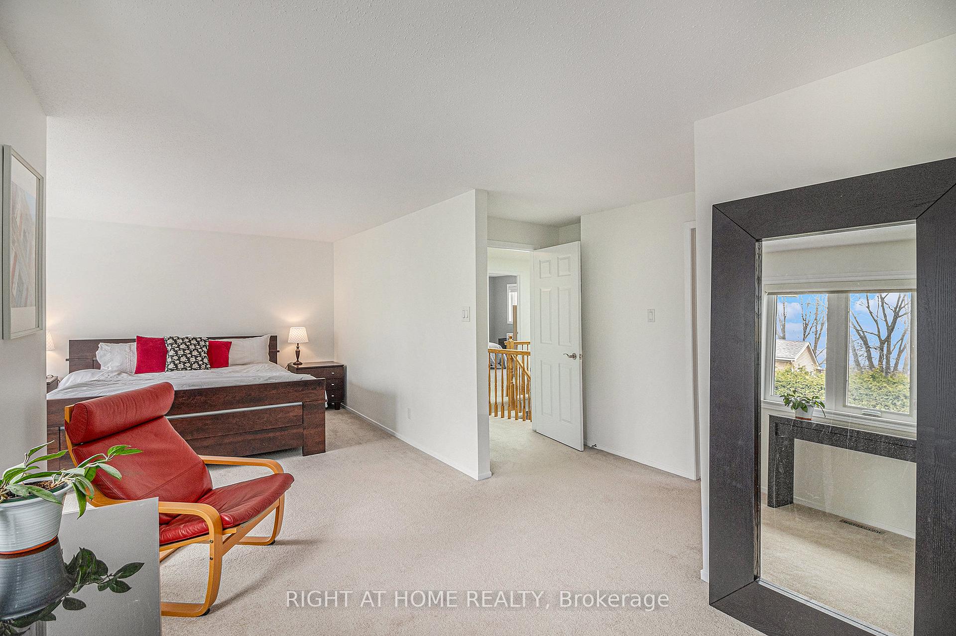 Photo 28 of 1814 Thistleleaf Crescent, Ottawa, Chapel Hill — HOMEH