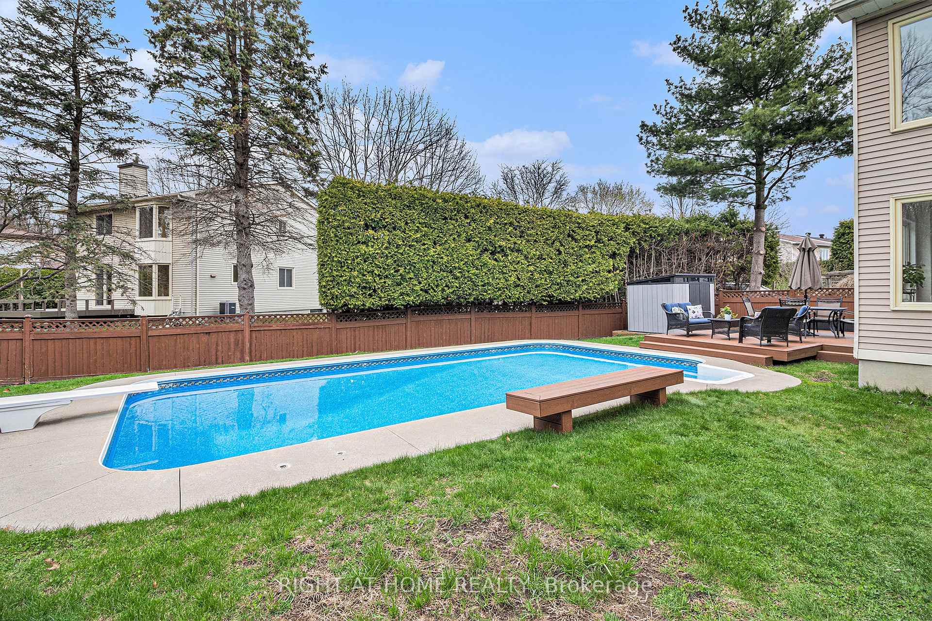 Photo 40 of 1814 Thistleleaf Crescent, Ottawa, Chapel Hill — HOMEH