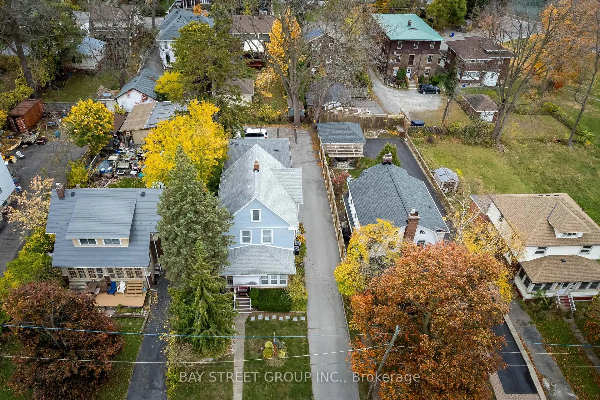 Photo 2 of 4467 John Street, Niagara Falls, Downtown — HOMEH