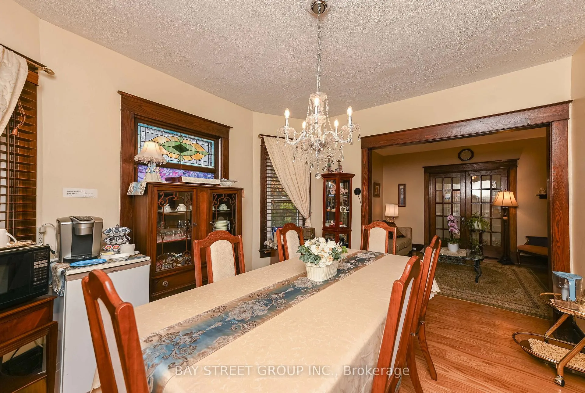 Photo 14 of 4467 John Street, Niagara Falls, Downtown — HOMEH