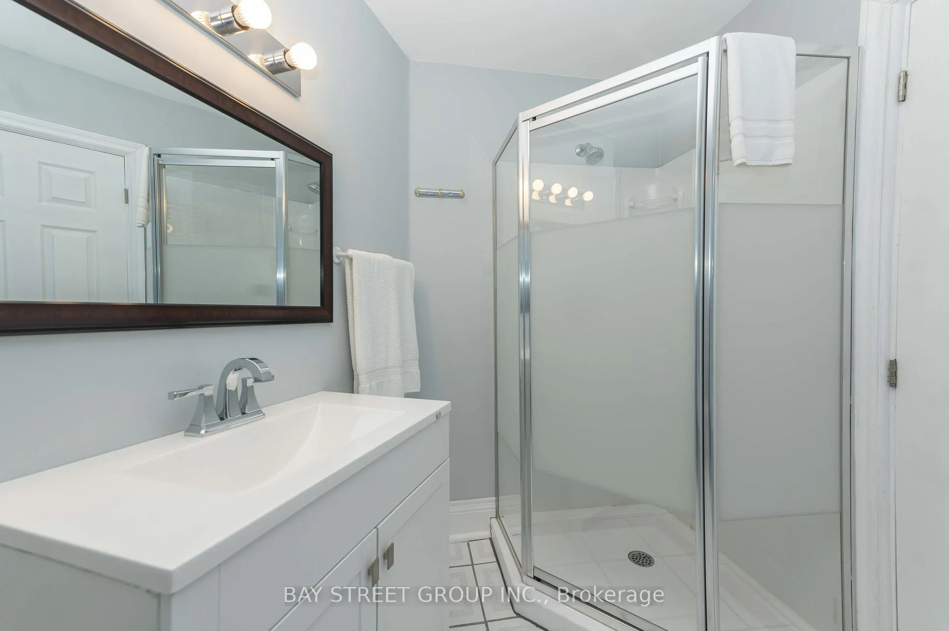 Photo 20 of 4467 John Street, Niagara Falls, Downtown — HOMEH
