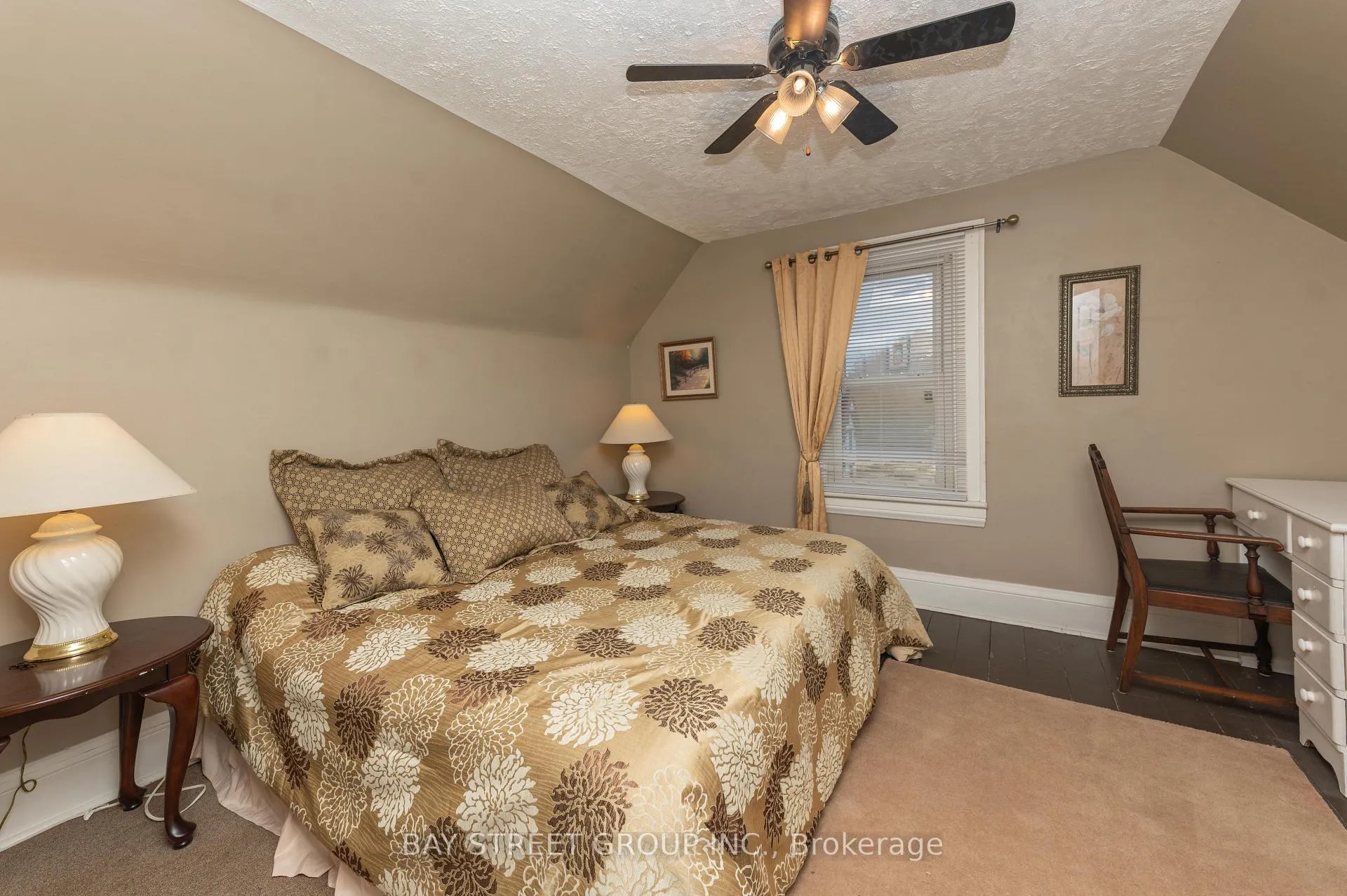Photo 25 of 4467 John Street, Niagara Falls, Downtown — HOMEH
