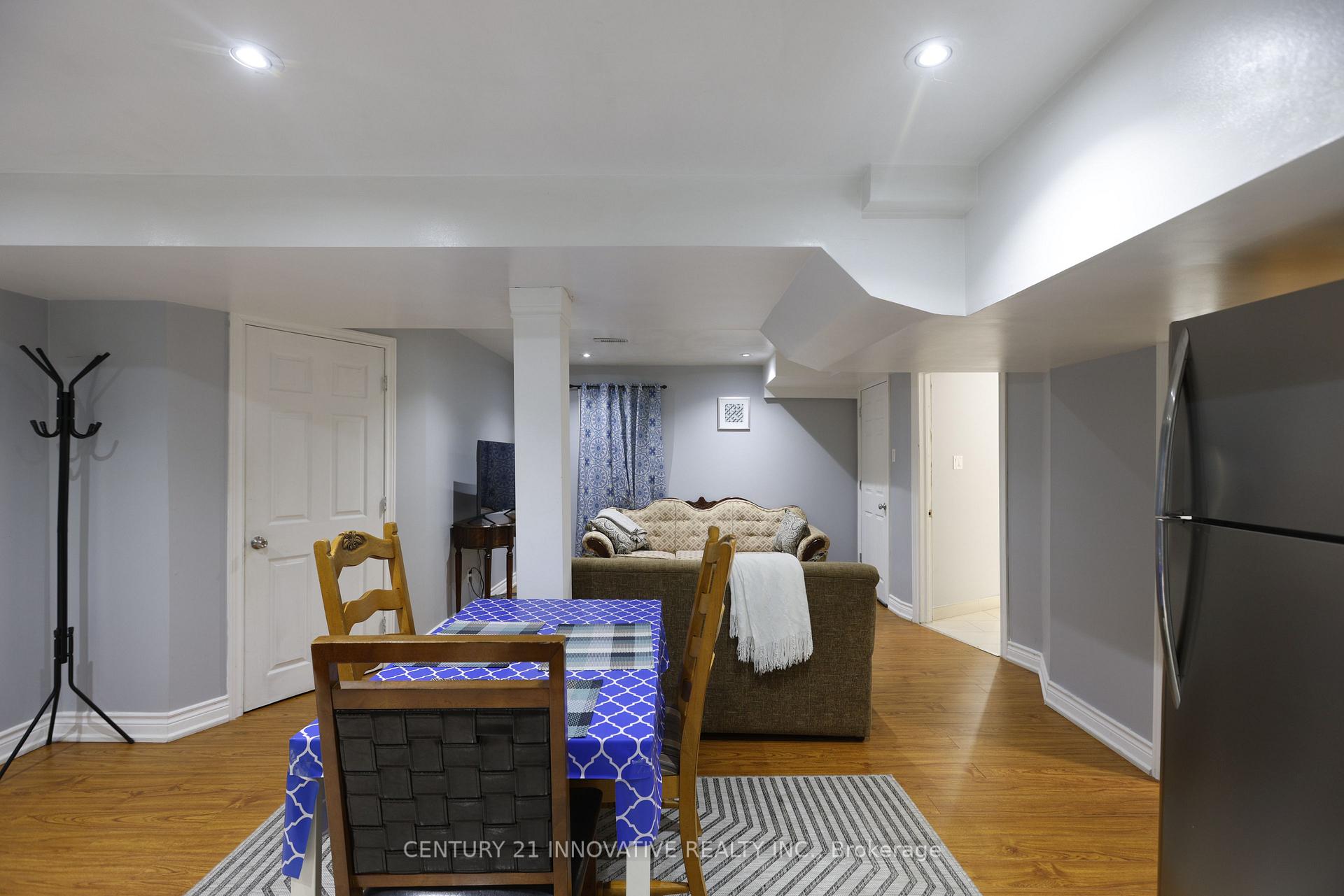 Photo 14 of 31 Dunnet Street, Markham, Milliken Mills East — HOMEH
