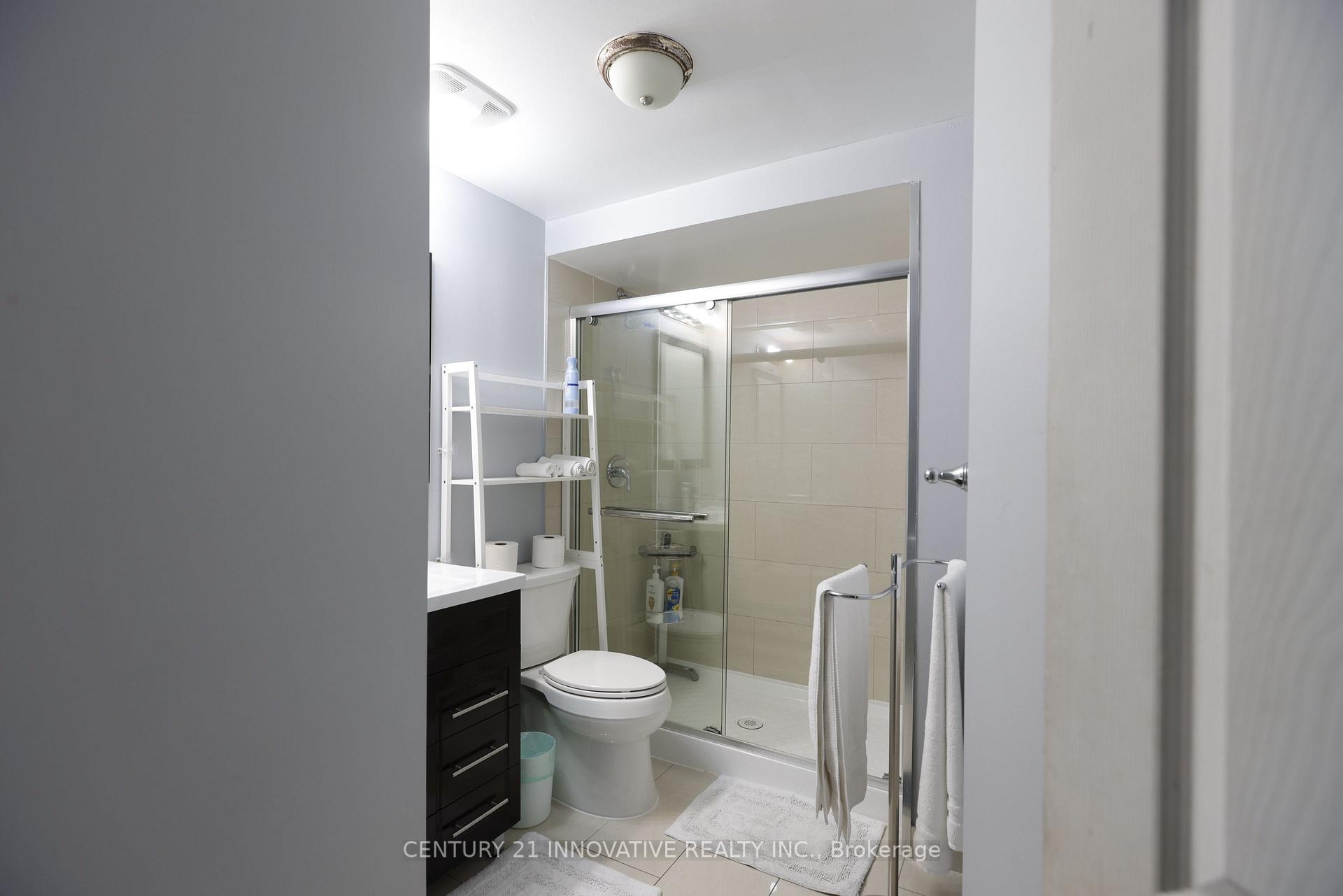 Photo 15 of 31 Dunnet Street, Markham, Milliken Mills East — HOMEH