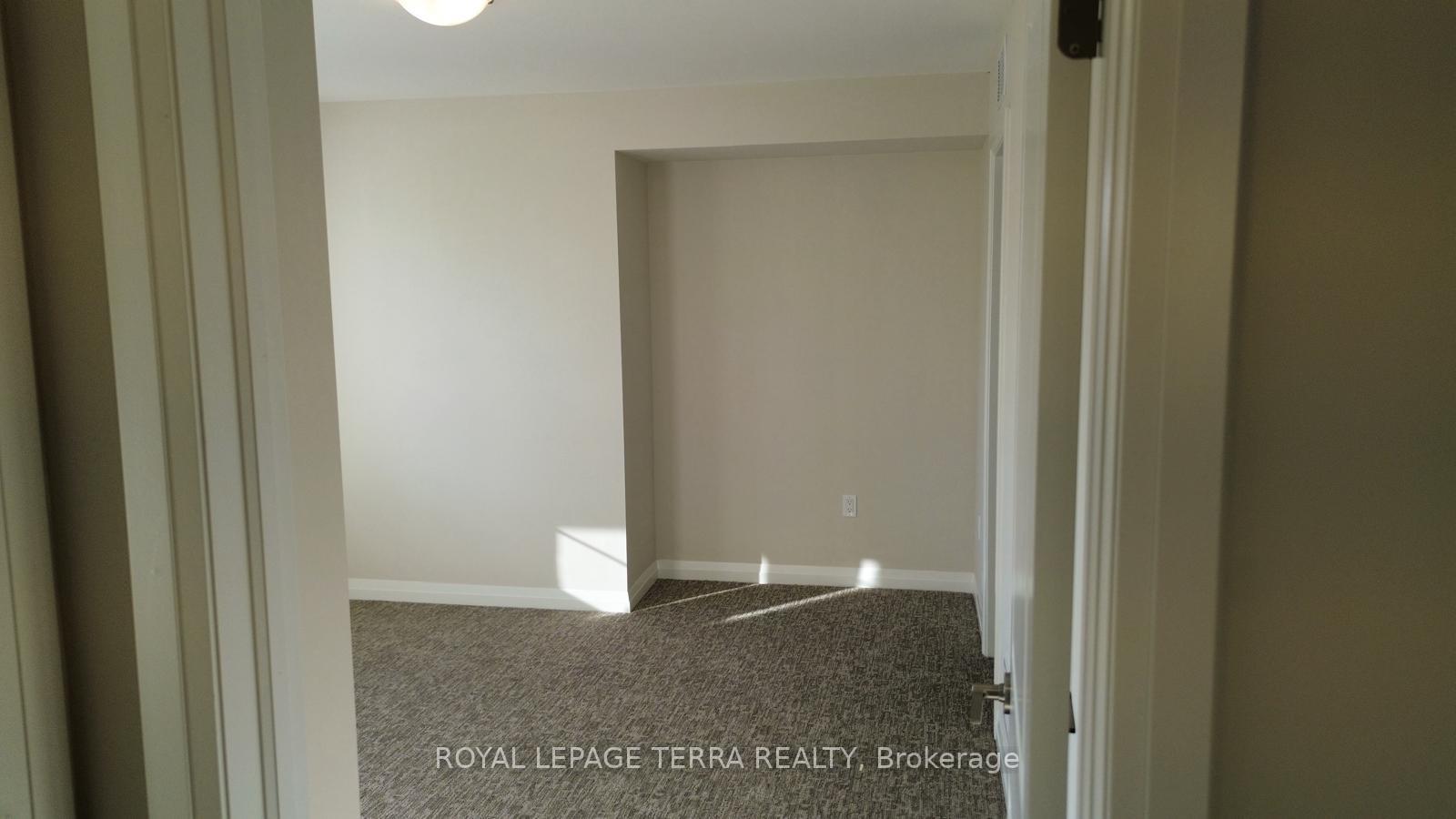 Photo 25 of 32 Samuel Avenue, Pelham, Fonthill — HOMEH