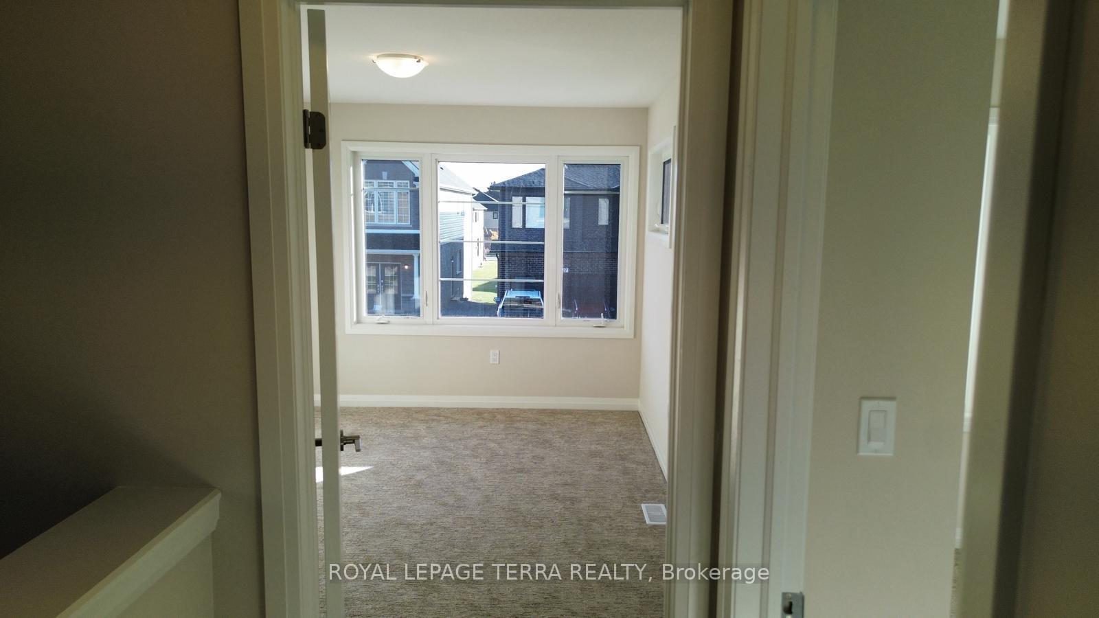 Photo 27 of 32 Samuel Avenue, Pelham, Fonthill — HOMEH