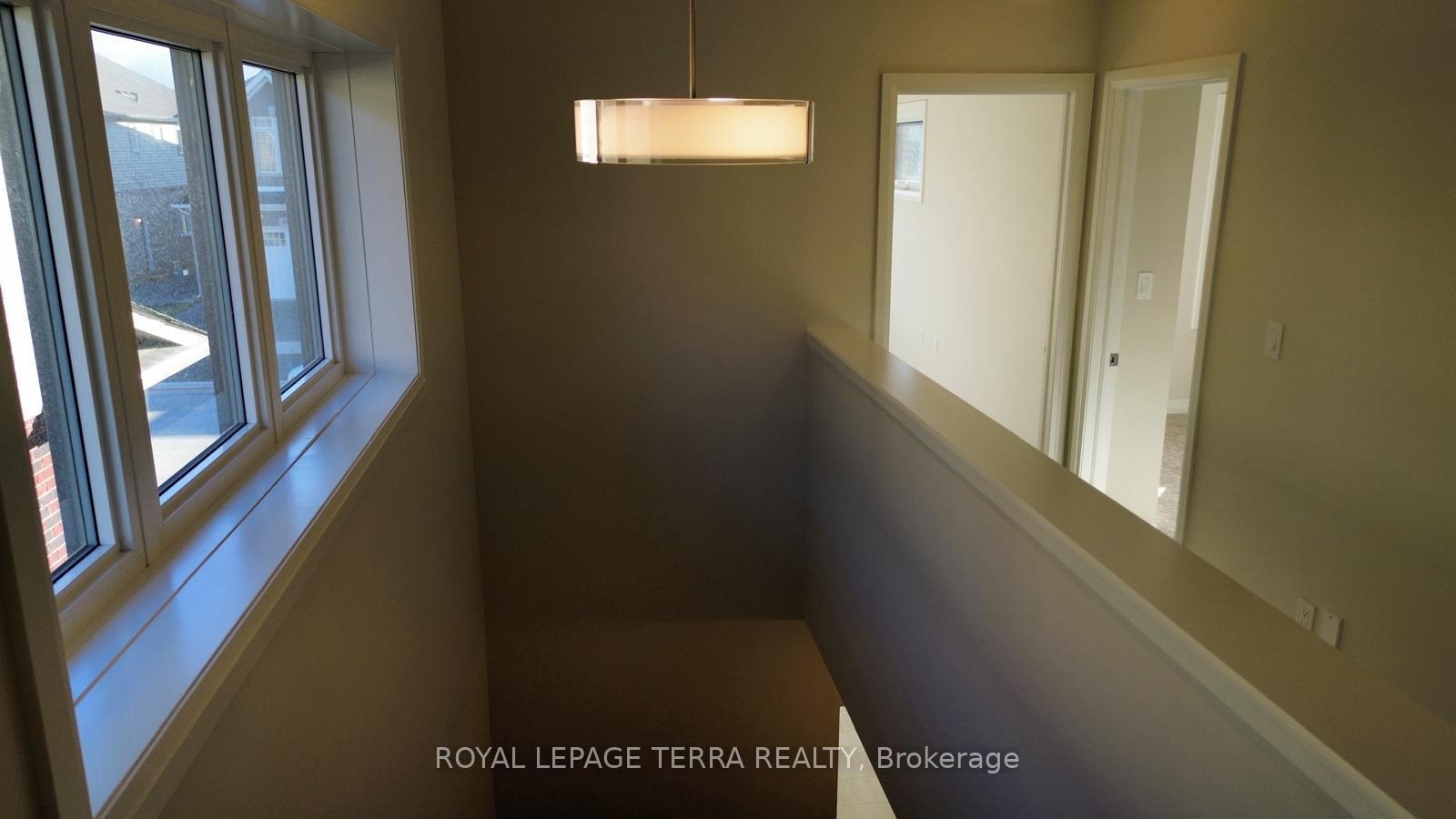 Photo 31 of 32 Samuel Avenue, Pelham, Fonthill — HOMEH