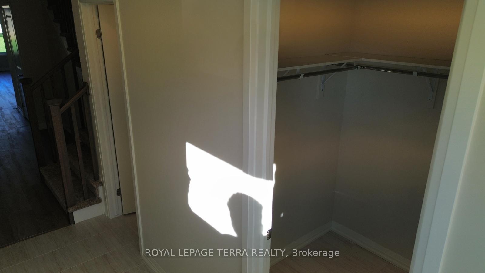 Photo 36 of 32 Samuel Avenue, Pelham, Fonthill — HOMEH