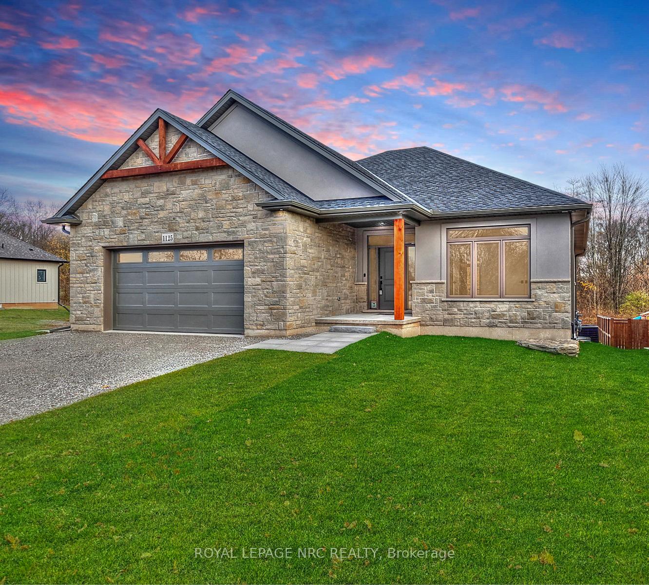 Photo 1 of 1125 Balfour Street, Pelham, Fenwick — HOMEH