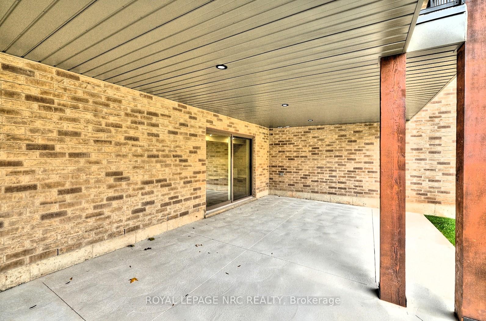 Photo 5 of 1125 Balfour Street, Pelham, Fenwick — HOMEH