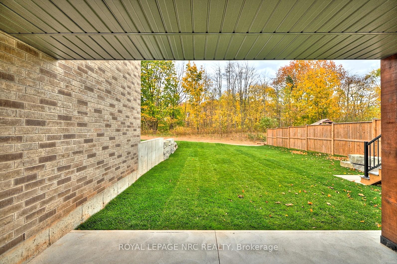 Photo 6 of 1125 Balfour Street, Pelham, Fenwick — HOMEH