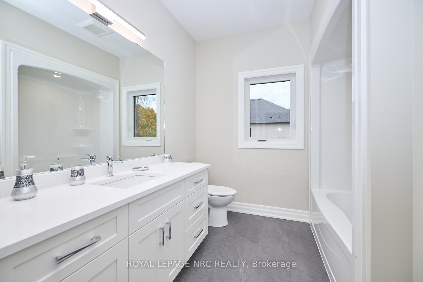 Photo 16 of 1125 Balfour Street, Pelham, Fenwick — HOMEH