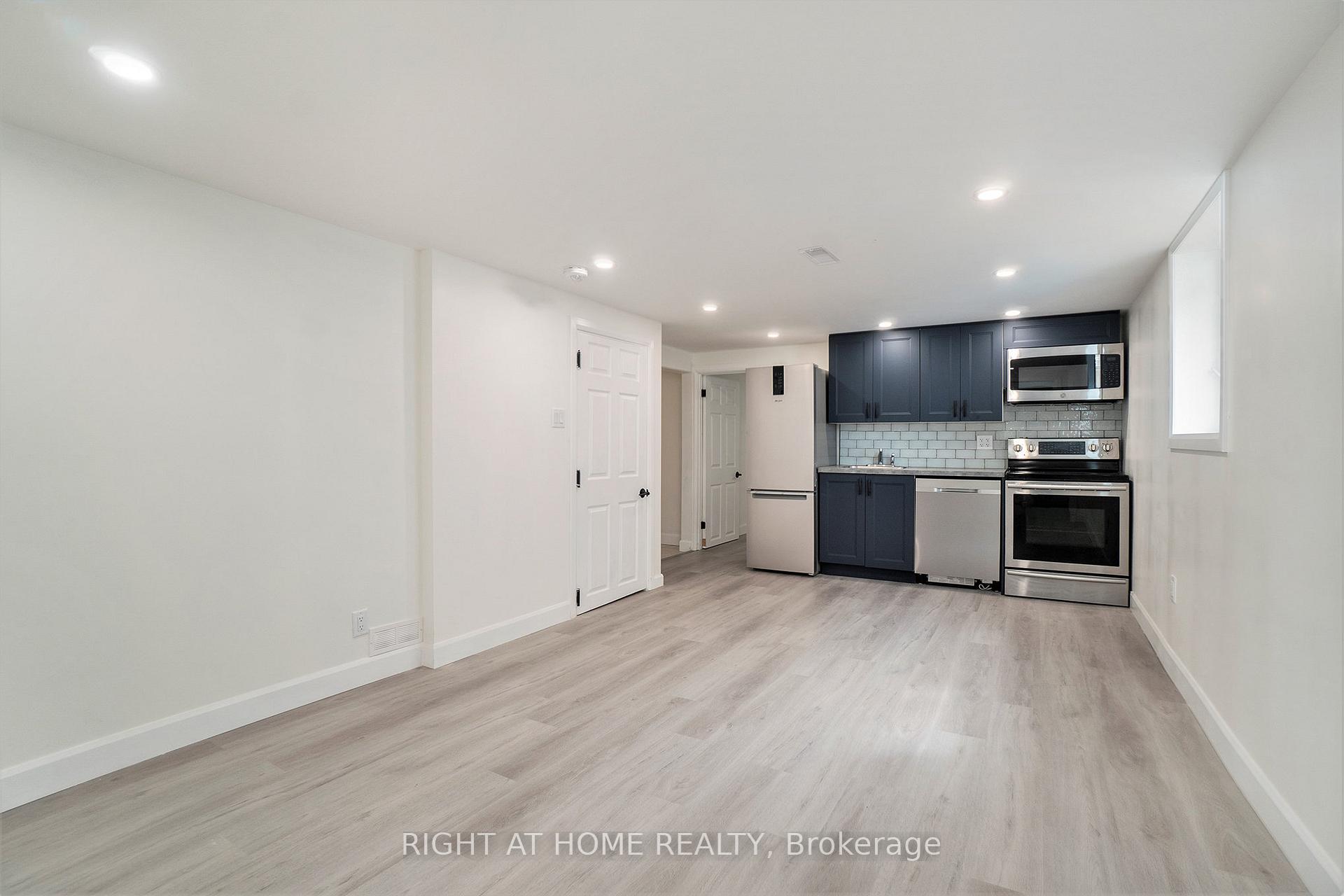 Photo 17 of 1391 Sault Street, Ottawa, Bilberry Creek/Queenswood Heights — HOMEH