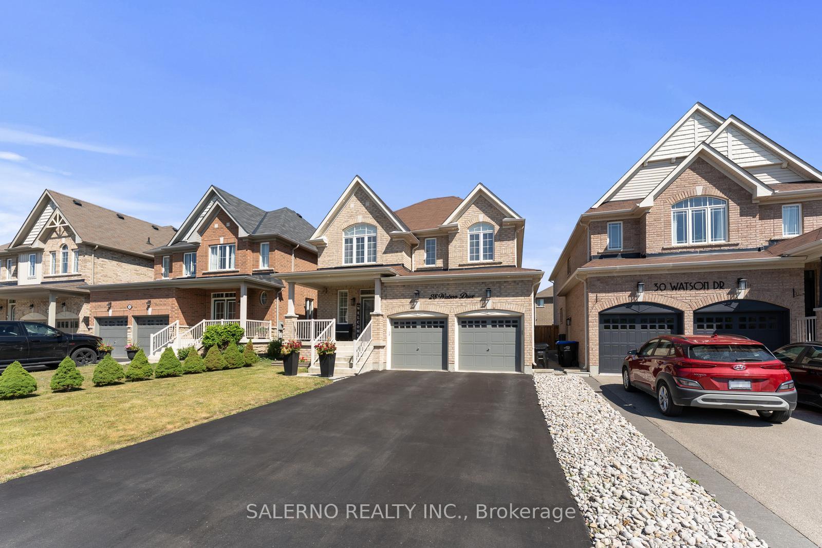 Photo 4 of 28 Watson Drive, New Tecumseth, Tottenham — HOMEH
