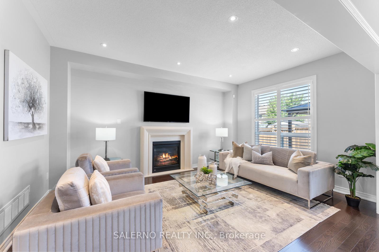 Photo 12 of 28 Watson Drive, New Tecumseth, Tottenham — HOMEH