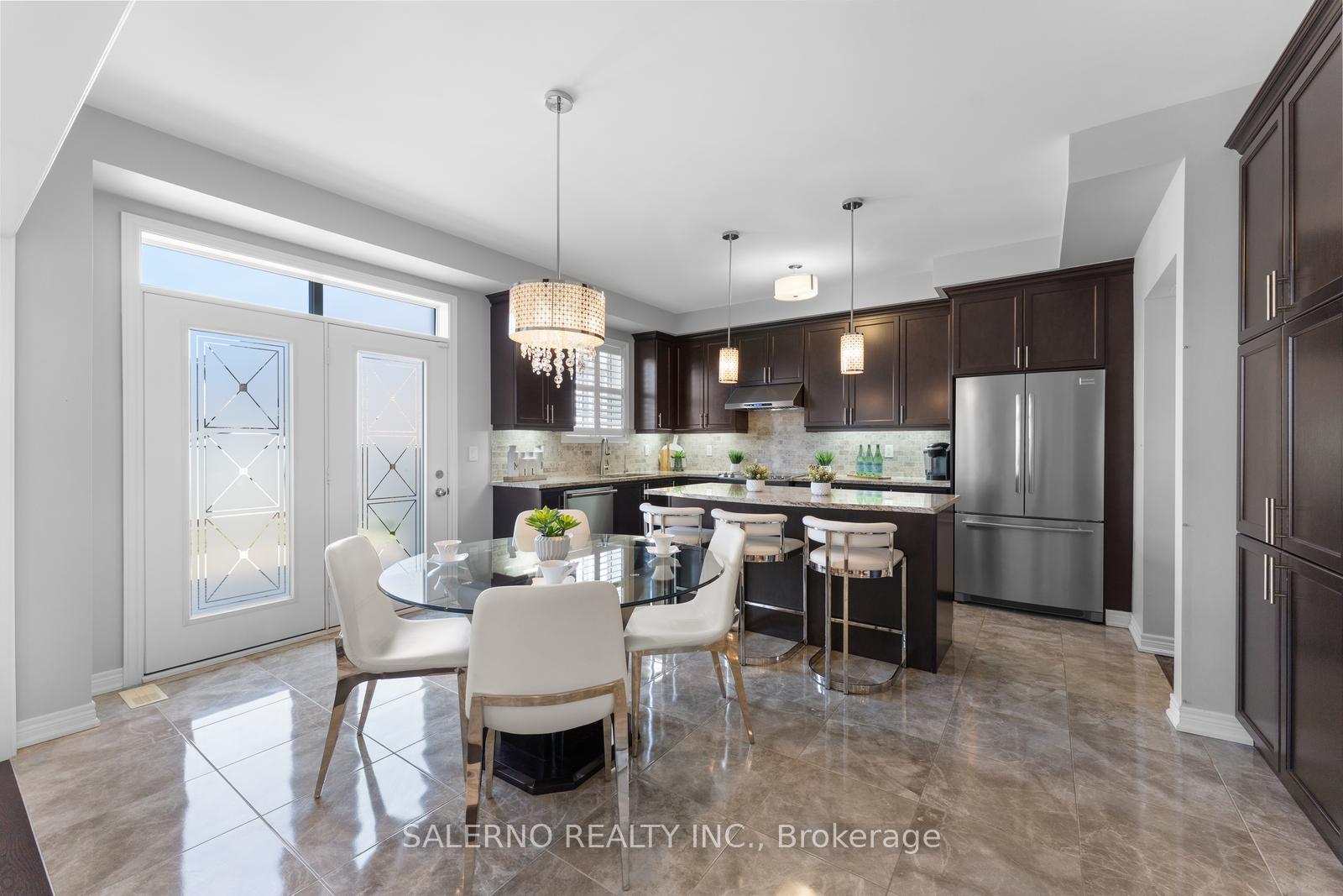 Photo 15 of 28 Watson Drive, New Tecumseth, Tottenham — HOMEH