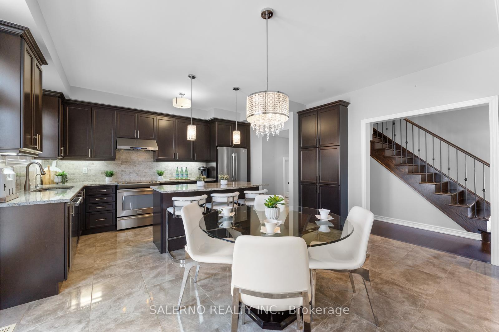 Photo 16 of 28 Watson Drive, New Tecumseth, Tottenham — HOMEH